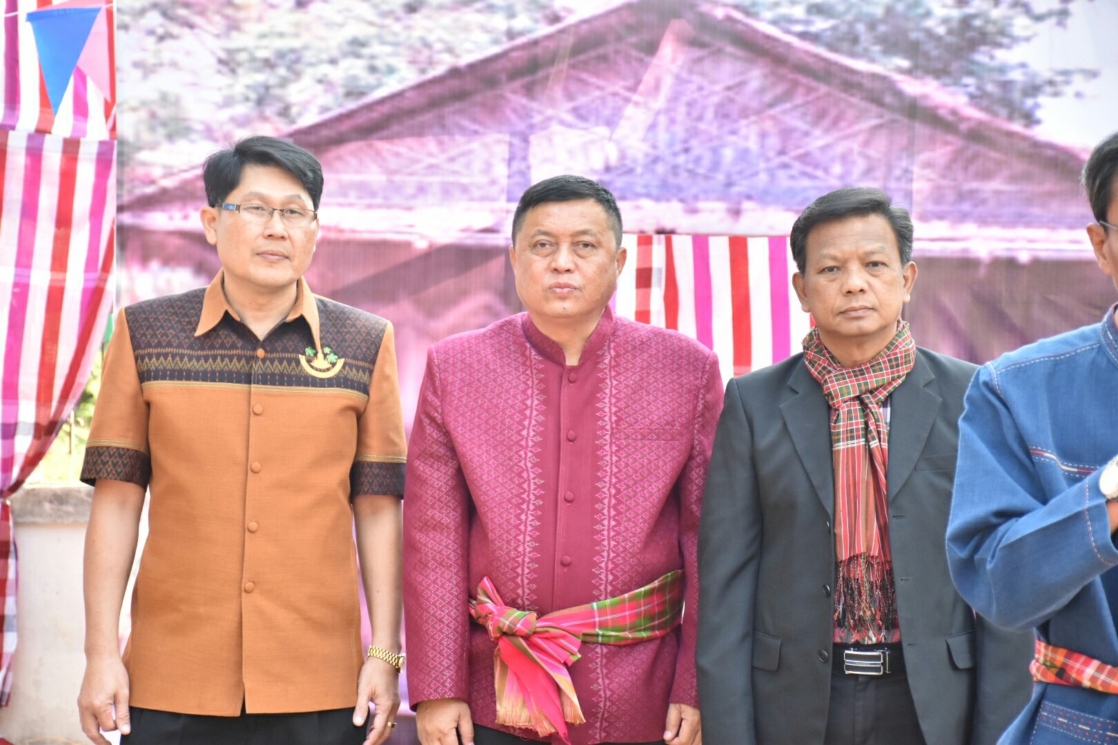 19 ธันวาคม 2560 งานแถลงข่าว “ประเพณีบุญเบิกฟ้าและงานกาชาดจังหวัดมหาสารคาม ปี 2561” พร้อมร่วมสมทบของรางวัลร้านมัจฉากาชาด ปี 2561