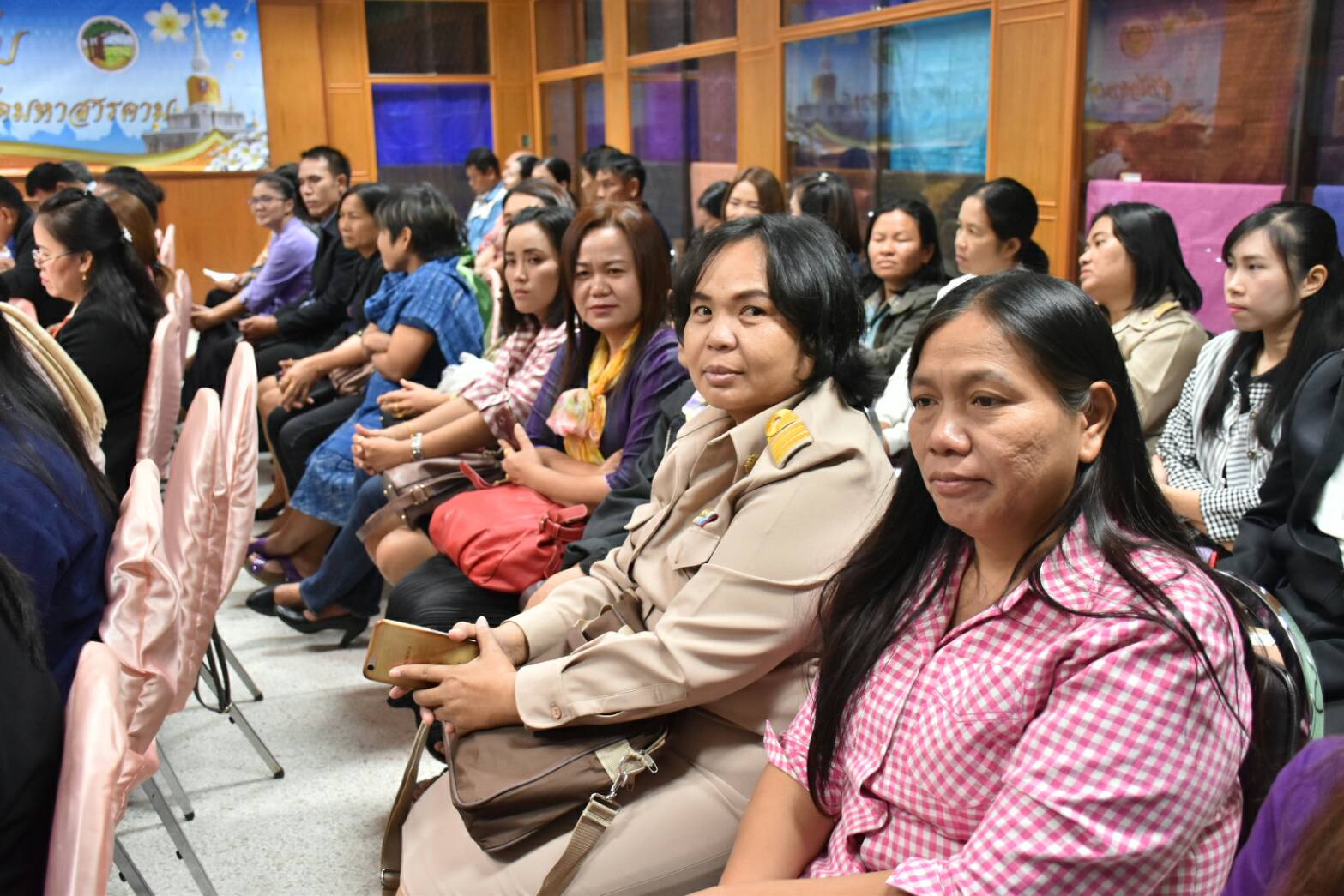 29 ธันวาคม 2560 โครงการเสริมสร้างจริยธรรมข้าราชการ สำนักงานพัฒนาชุมชนจังหวัดมหาสารคาม ประจำปี 2561