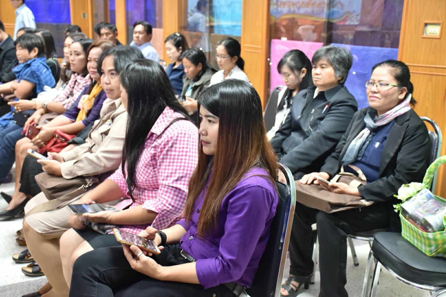 29 ธันวาคม 2560 โครงการเสริมสร้างจริยธรรมข้าราชการ สำนักงานพัฒนาชุมชนจังหวัดมหาสารคาม ประจำปี 2561