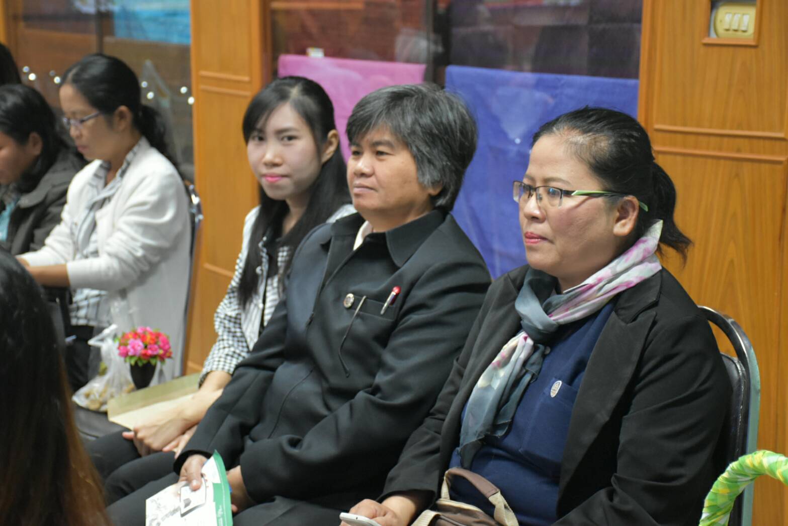 29 ธันวาคม 2560 โครงการเสริมสร้างจริยธรรมข้าราชการ สำนักงานพัฒนาชุมชนจังหวัดมหาสารคาม ประจำปี 2561