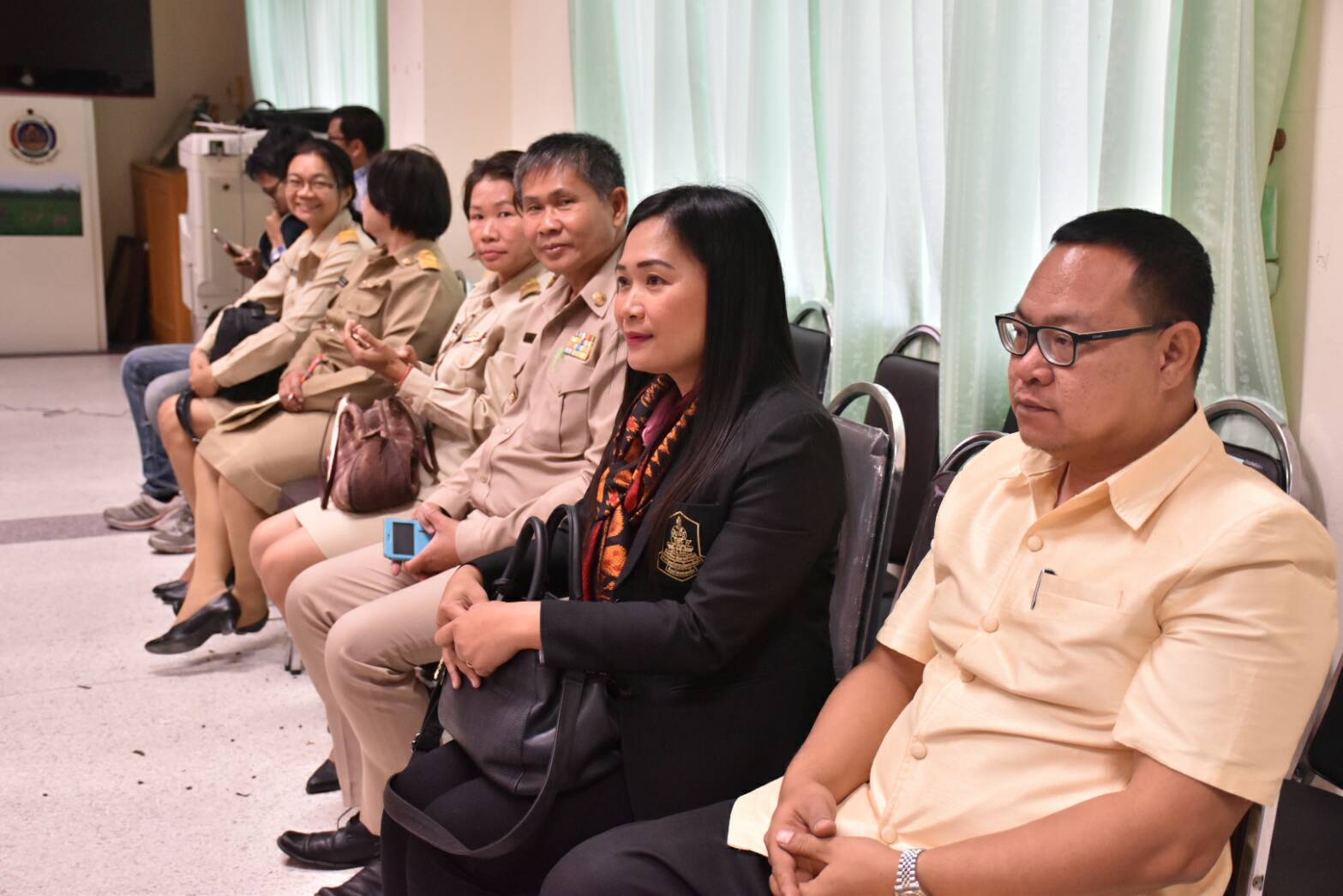29 ธันวาคม 2560 โครงการเสริมสร้างจริยธรรมข้าราชการ สำนักงานพัฒนาชุมชนจังหวัดมหาสารคาม ประจำปี 2561