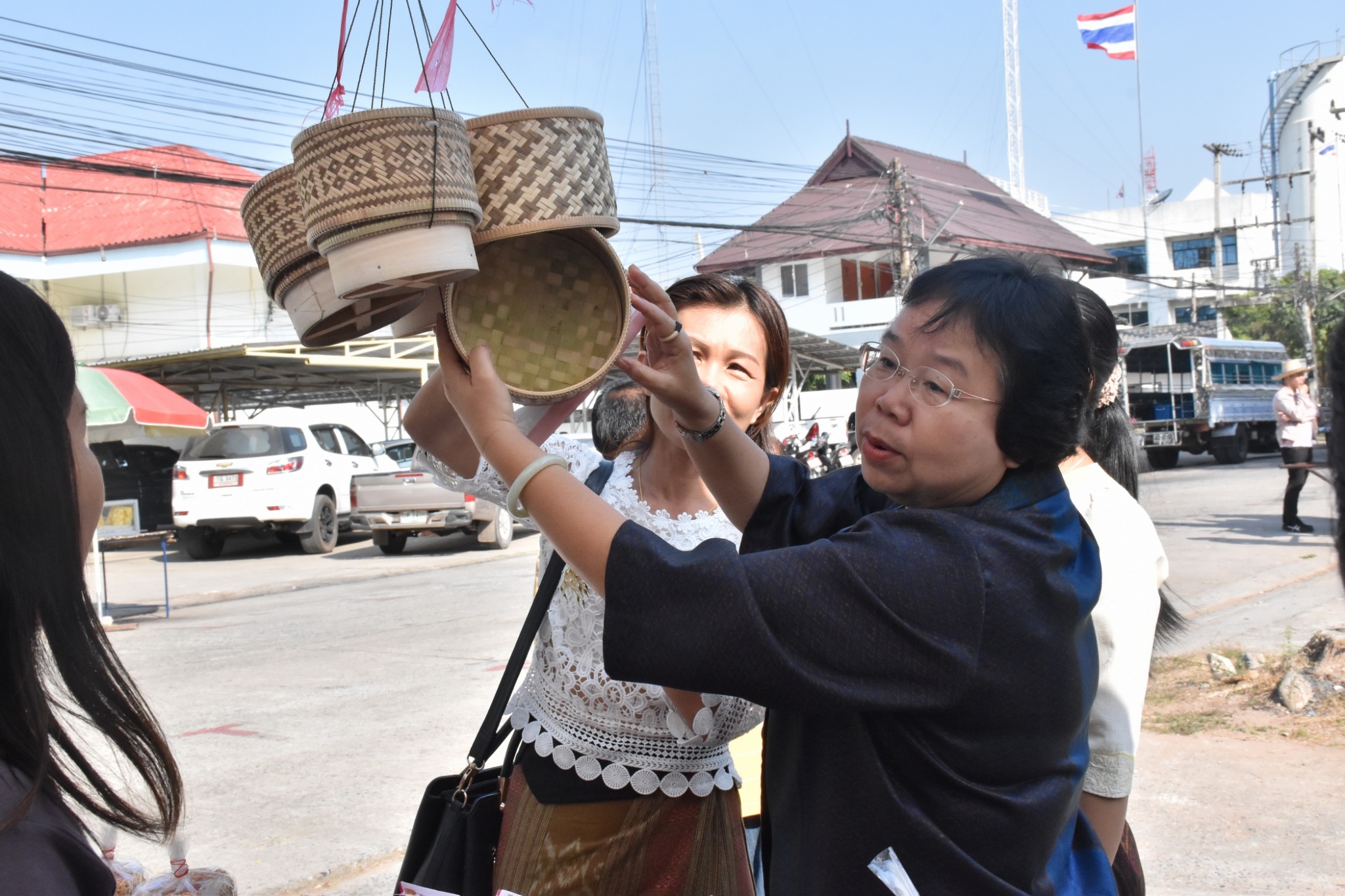 25 มกราคม 2561 49 ปี อาสาพัฒนาชุมชน (อ.ช.) โครงการพัฒนาผู้นำอาสาพัฒนาชุมชน “รวมพลังสานต่อที่พ่อทำสร้างสรรค์สังคมไทยด้วยใจอาสา”