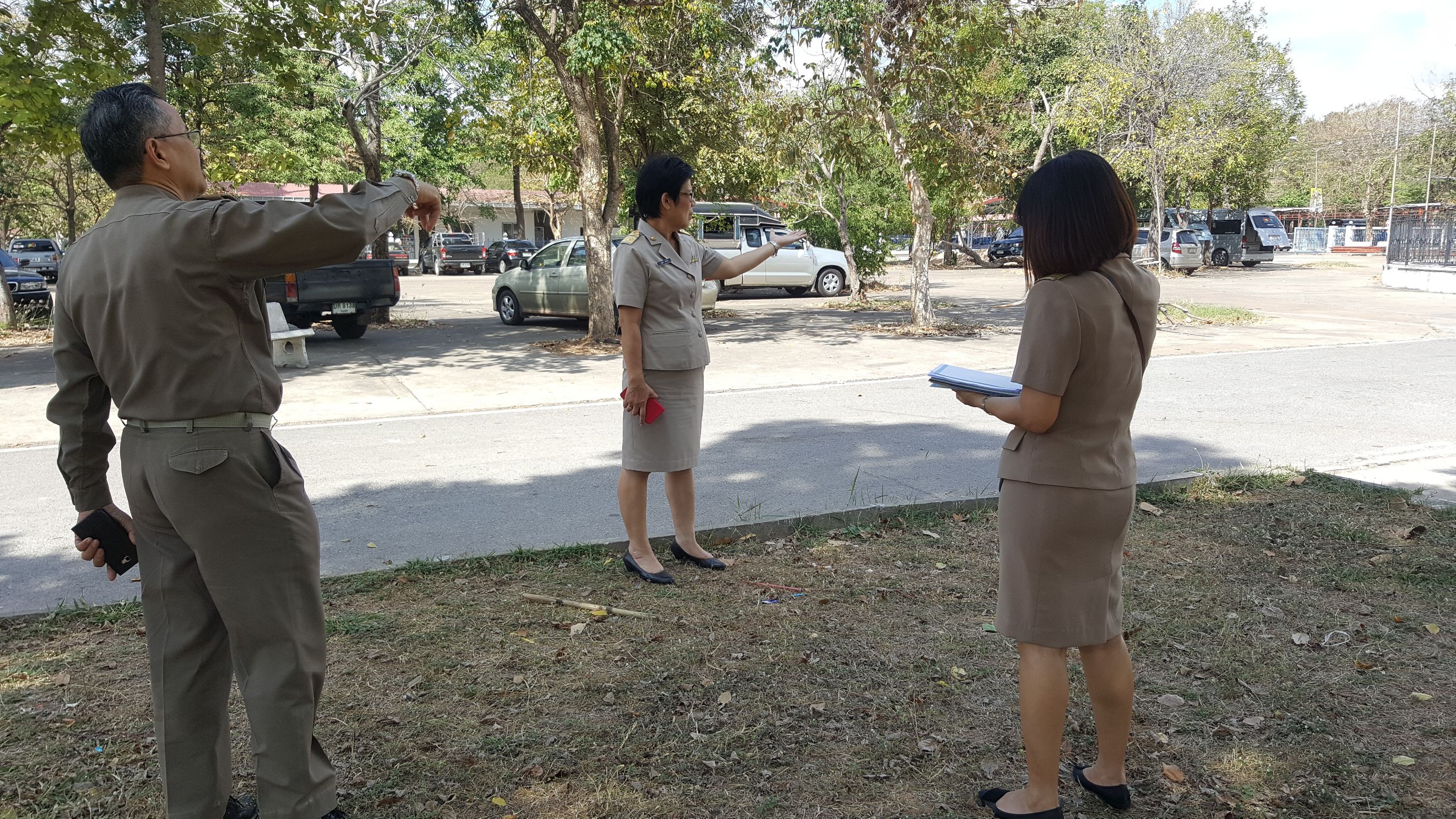 8 มกราคม 2561 พัฒนาการจังหวัดมหาสารคาม ลงพื้นที่สำรวจสถานที่จัดกิจกรรม “ราตรีเส้นสายลายไหม” ในงานบุญเบิกฟ้าและกาชาดจังหวัดมหาสารคาม ประจำปี 2561