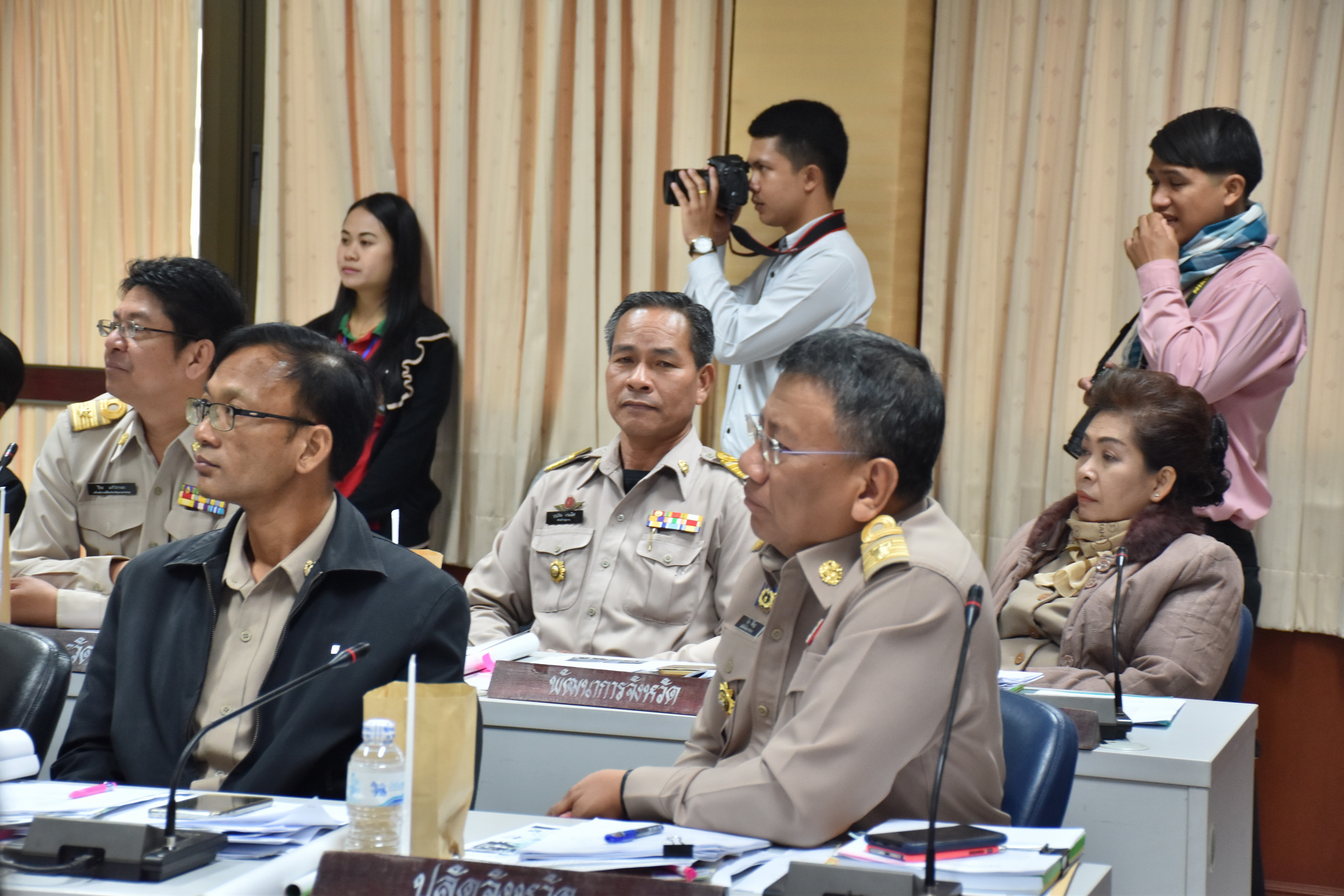 27 ธันวาคม 2560 การประชุมคณะกรรมการจังหวัดมหาสารคาม หัวหน้าส่วนราชการ นายอำเภอ ประจำเดือนธันวาคม 2560