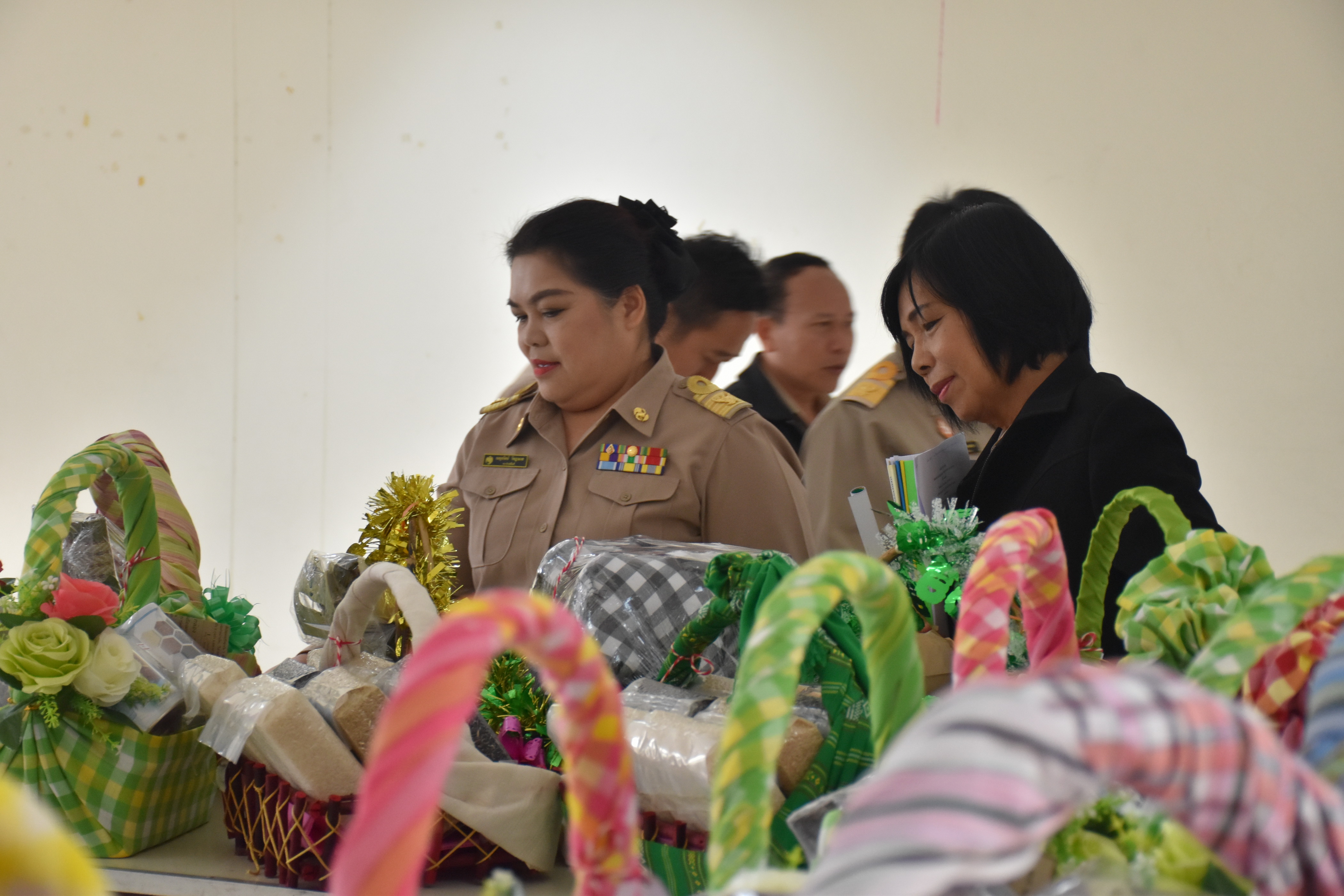 27 ธันวาคม 2560 การประชุมคณะกรรมการจังหวัดมหาสารคาม หัวหน้าส่วนราชการ นายอำเภอ ประจำเดือนธันวาคม 2560