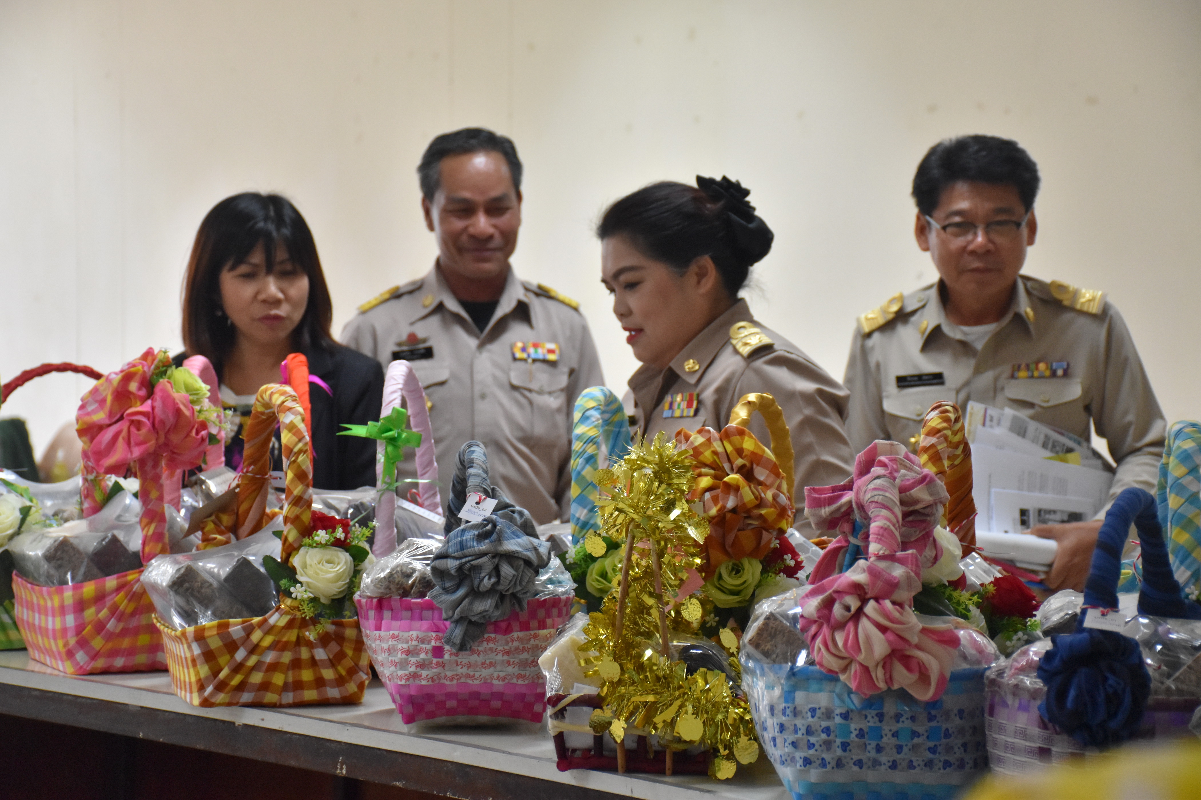 27 ธันวาคม 2560 การประชุมคณะกรรมการจังหวัดมหาสารคาม หัวหน้าส่วนราชการ นายอำเภอ ประจำเดือนธันวาคม 2560