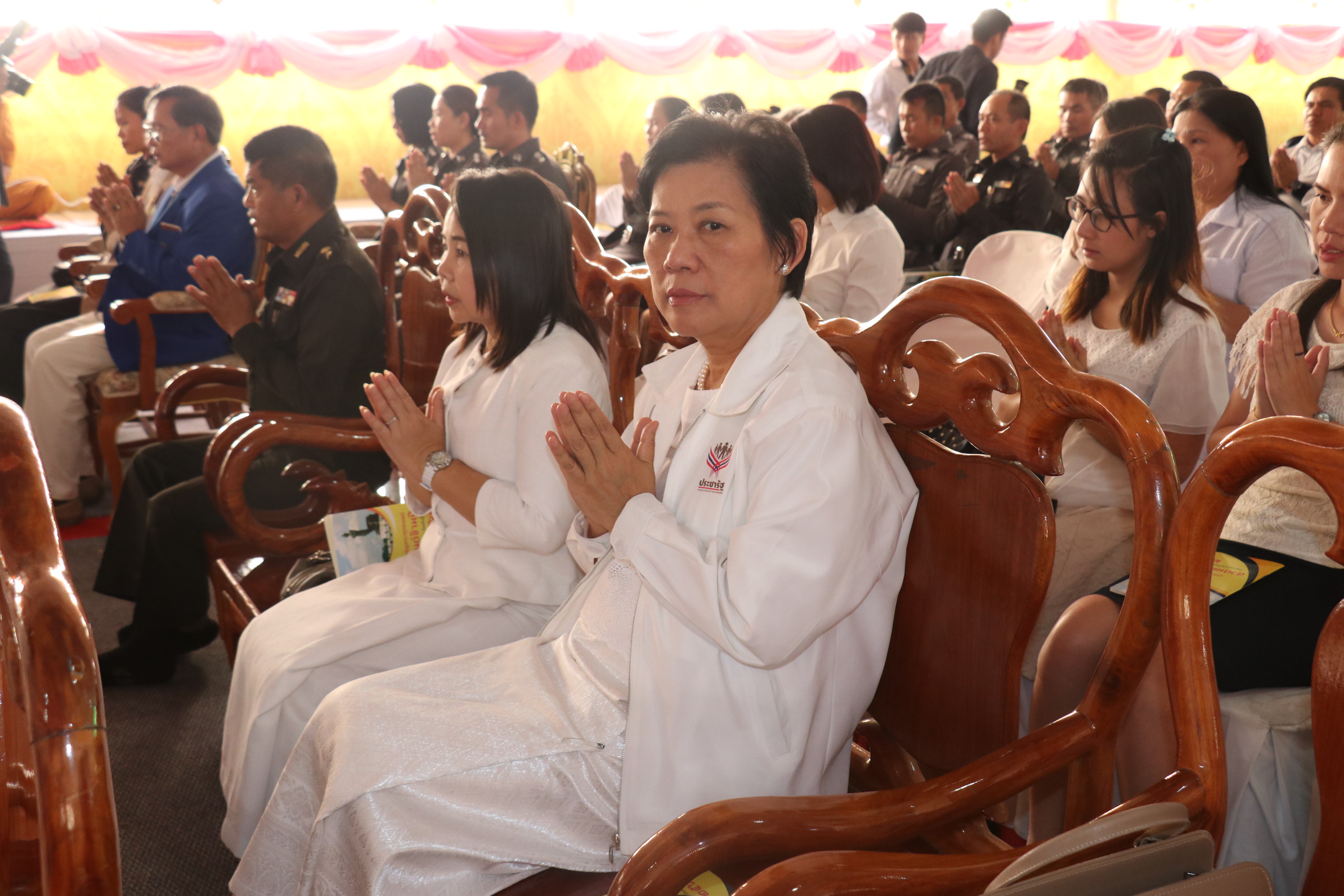 28 ธันวาคม 2560 พิธีเจริญพระพุทธมนต์เฉลิมพระเกียรติ และถวายพระพรชัยมงคลแด่ สมเด็จพระเจ้าอยู่หัวมหาวชิราลงกรณบดินทรเทพยวรางกูร และ สมเด็จพระนางเจ้าสิริกิติ์ พระบรมราชินีนาถ ในรัชกาลที่ 9 ประจำปีพุทธศักราช 2560
