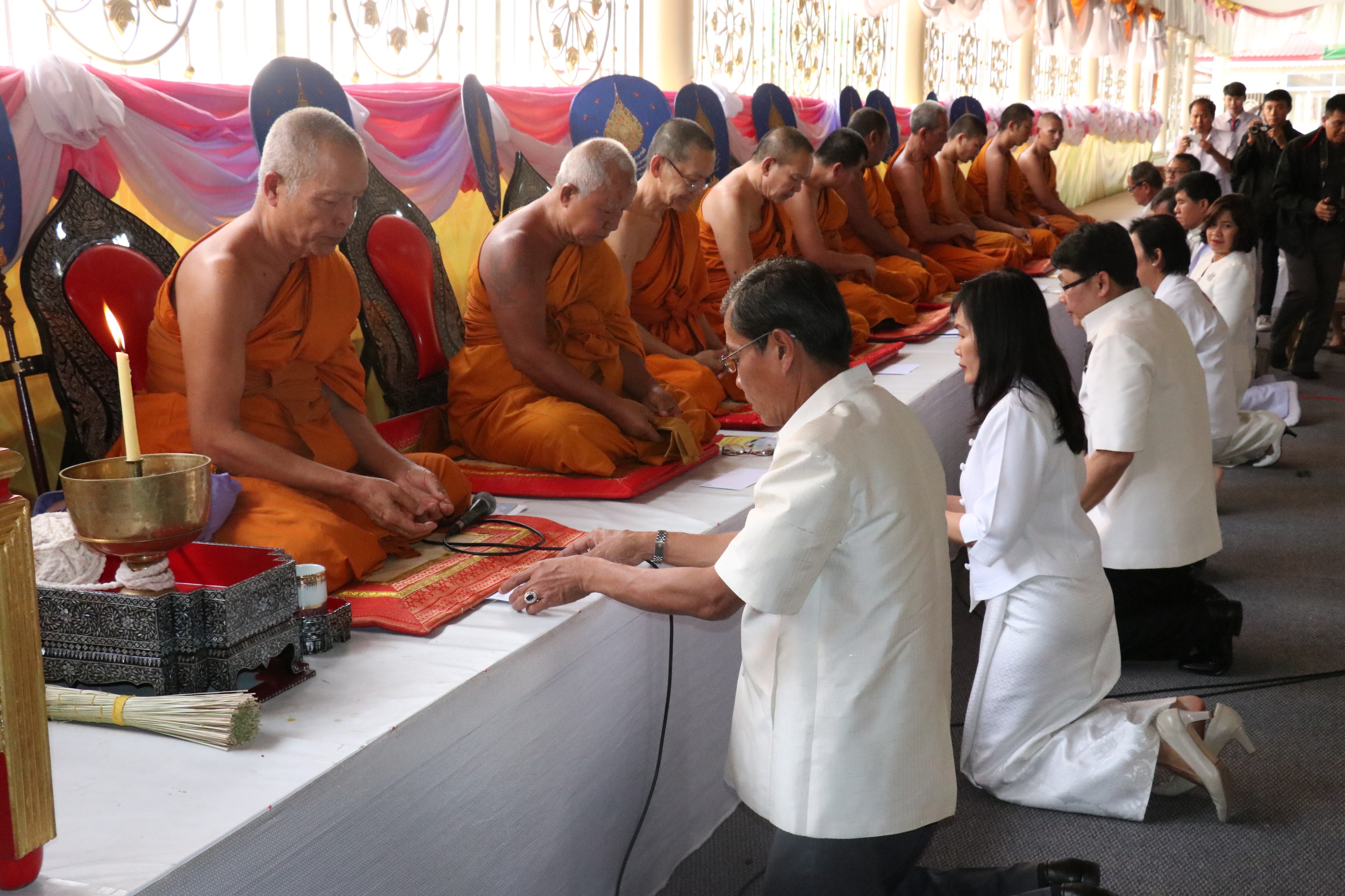 28 ธันวาคม 2560 พิธีเจริญพระพุทธมนต์เฉลิมพระเกียรติ และถวายพระพรชัยมงคลแด่ สมเด็จพระเจ้าอยู่หัวมหาวชิราลงกรณบดินทรเทพยวรางกูร และ สมเด็จพระนางเจ้าสิริกิติ์ พระบรมราชินีนาถ ในรัชกาลที่ 9 ประจำปีพุทธศักราช 2560