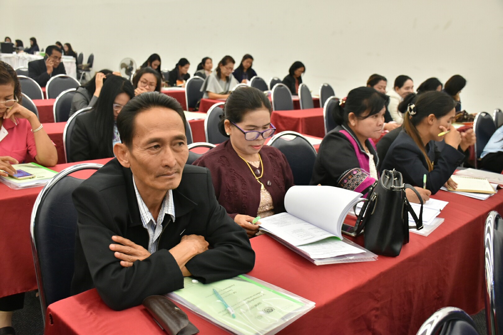 18 มกราคม 2561 โครงการประชุมเชิงปฏิบัติการ คณะอนุกรรมการกลั่นกรองและติดตามการดำเนินงานกองทุนพัฒนาบทบาทสตรีอำเภอ