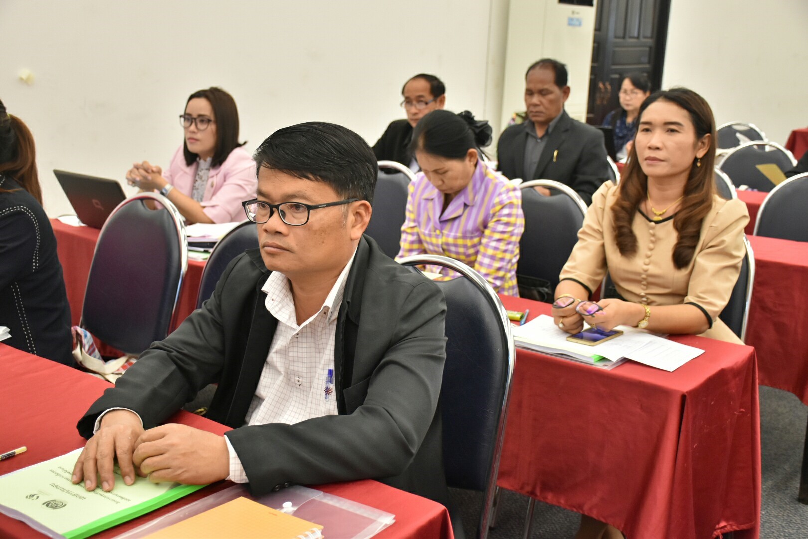 18 มกราคม 2561 โครงการประชุมเชิงปฏิบัติการ คณะอนุกรรมการกลั่นกรองและติดตามการดำเนินงานกองทุนพัฒนาบทบาทสตรีอำเภอ
