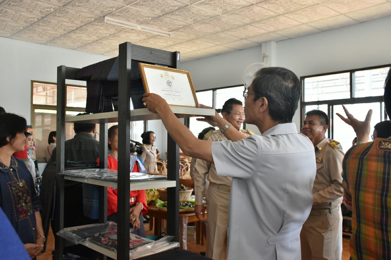 24 มกราคม 2561 โครงการปกป้องและเชิดชูสถาบันพระมหากษัตริย์และหน่วยบำบัดทุกข์ บำรุงสุข สร้างรอยยิ้มให้ประชาชนจังหวัดมหาสารคาม ประจำปีงบประมาณ 2561
