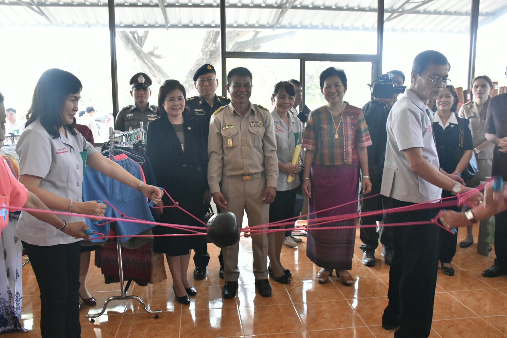 24 มกราคม 2561 โครงการปกป้องและเชิดชูสถาบันพระมหากษัตริย์และหน่วยบำบัดทุกข์ บำรุงสุข สร้างรอยยิ้มให้ประชาชนจังหวัดมหาสารคาม ประจำปีงบประมาณ 2561