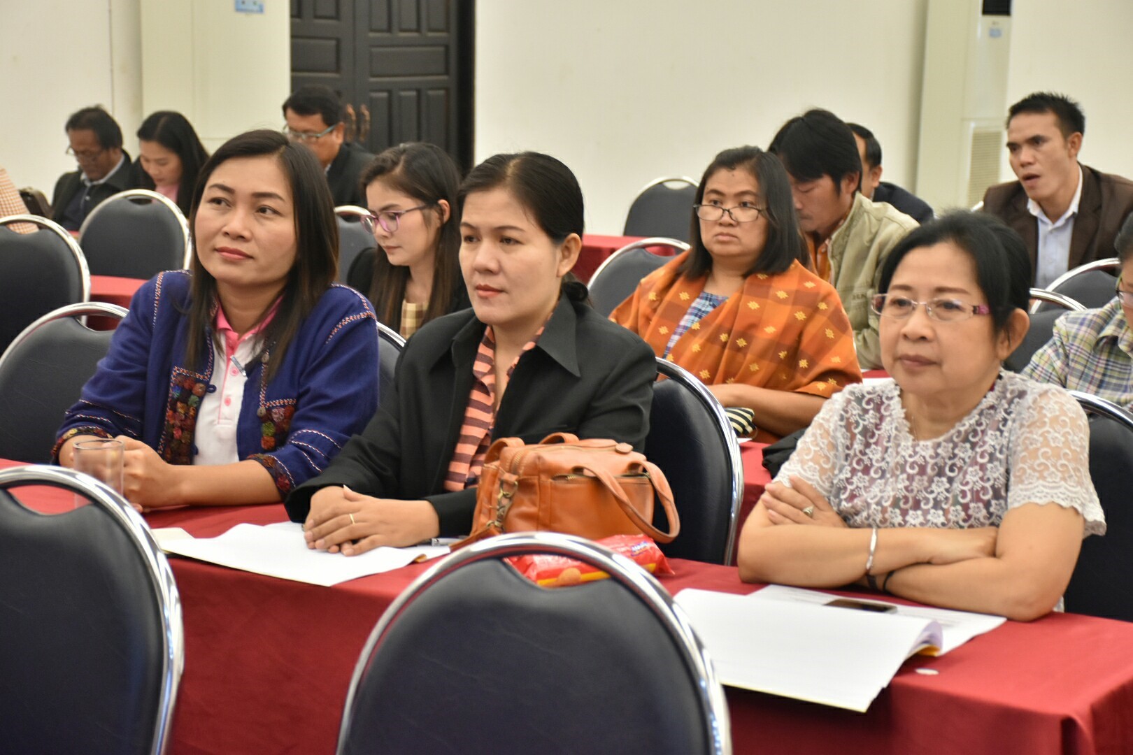 4 มกราคม 2561 สำนักงานพัฒนาชุมชนจังหวัดมหาสารคาม ดำเนินกิจกรรมตามยุทธศาสตร์การพัฒนาชุมชน ประจำปีงบประมาณ พ.ศ.2561 กิจกรรมประชุมเชิงปฏิบัติการเสริมสร้างความตระหนักในการรักษาความมั่นคงปลอดภัยด้านสารสนเทศ (Information Security Awarreness) ระดับจังหวัด