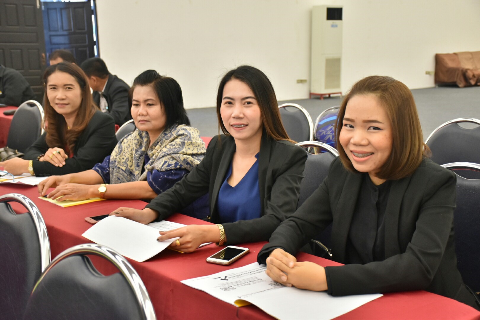 4 มกราคม 2561 สำนักงานพัฒนาชุมชนจังหวัดมหาสารคาม ดำเนินกิจกรรมตามยุทธศาสตร์การพัฒนาชุมชน ประจำปีงบประมาณ พ.ศ.2561 กิจกรรมประชุมเชิงปฏิบัติการเสริมสร้างความตระหนักในการรักษาความมั่นคงปลอดภัยด้านสารสนเทศ (Information Security Awarreness) ระดับจังหวัด