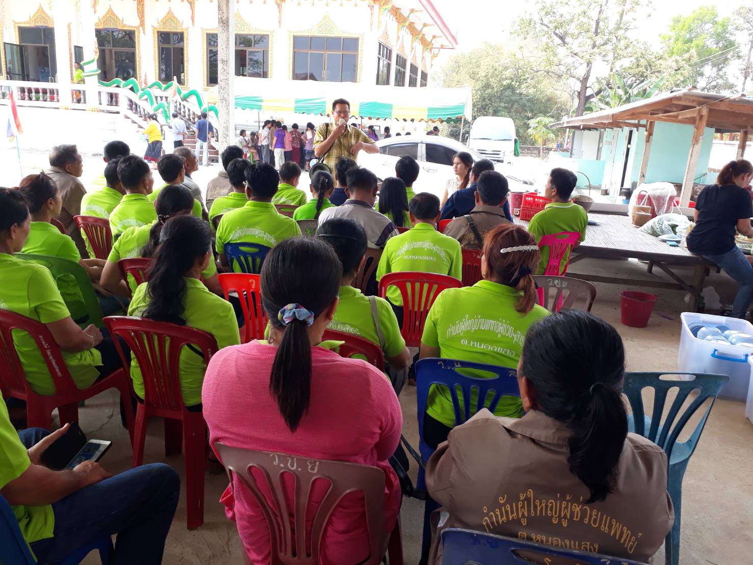 21 กุมภาพันธ์ 2561 หัวหน้ากลุ่มงานสารสนเทศการพัฒนาชุมชน ลงพื้นที่ติดตามการ Kick off กิจกรรมการประชุมการขับเคลื่อนการพัฒนาประเทศตามโครงการไทยนิยม ยั่งยืน เวทีที่ 1 ปรับทุกข์ ผูกมิตร หมู่ที่ 15 ตำบลหนองแสง อำเภอวาปีปทุม จังหวัดมหาสารคาม