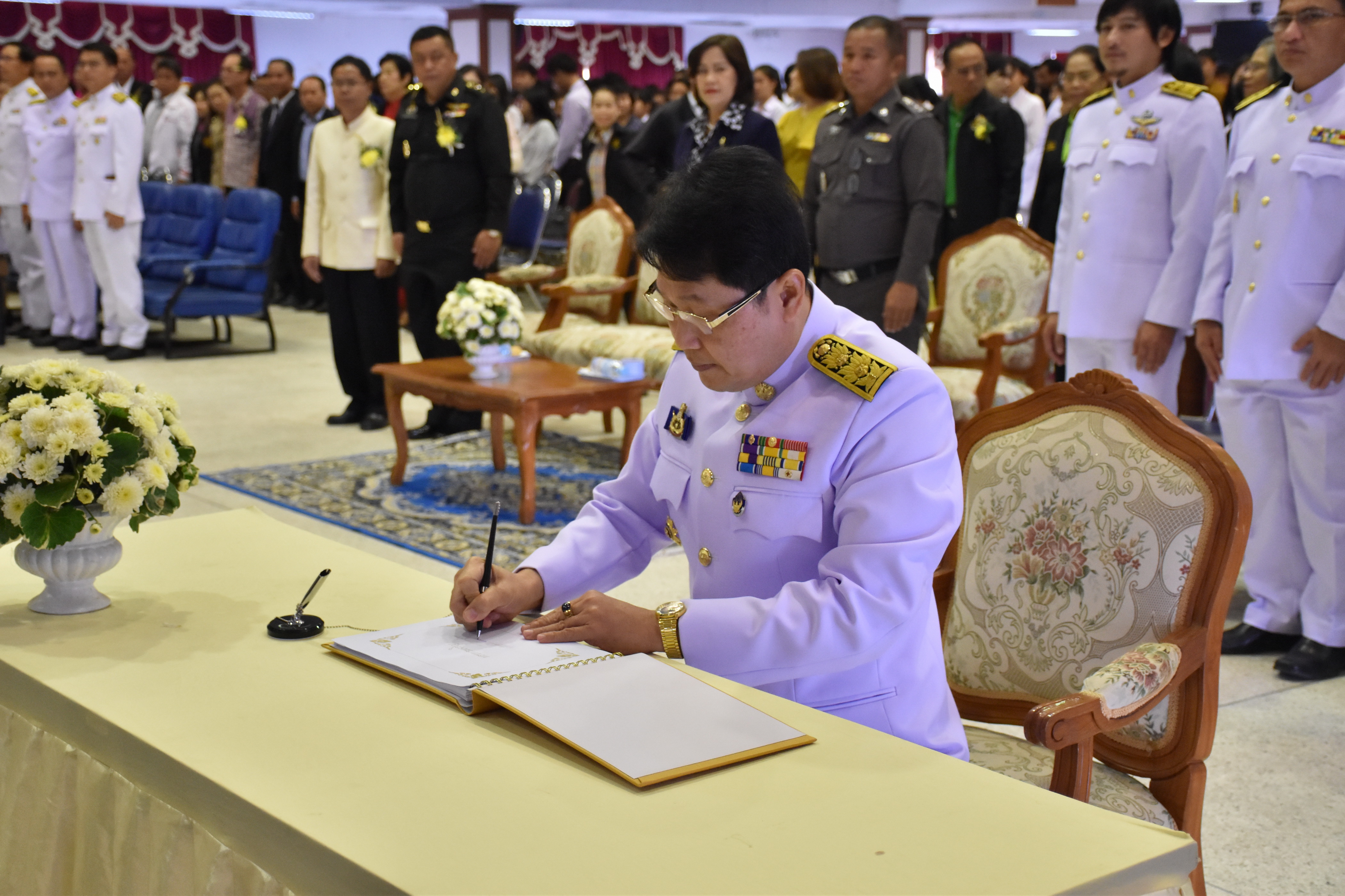 14 กุมภาพันธ์ 2561 มหกรรมสร้างงาน สร้างอาชีพ เฉลิมพระเกียรติ สถาบันพระมหากษัตริย์ จังหวัดมหาสารคาม