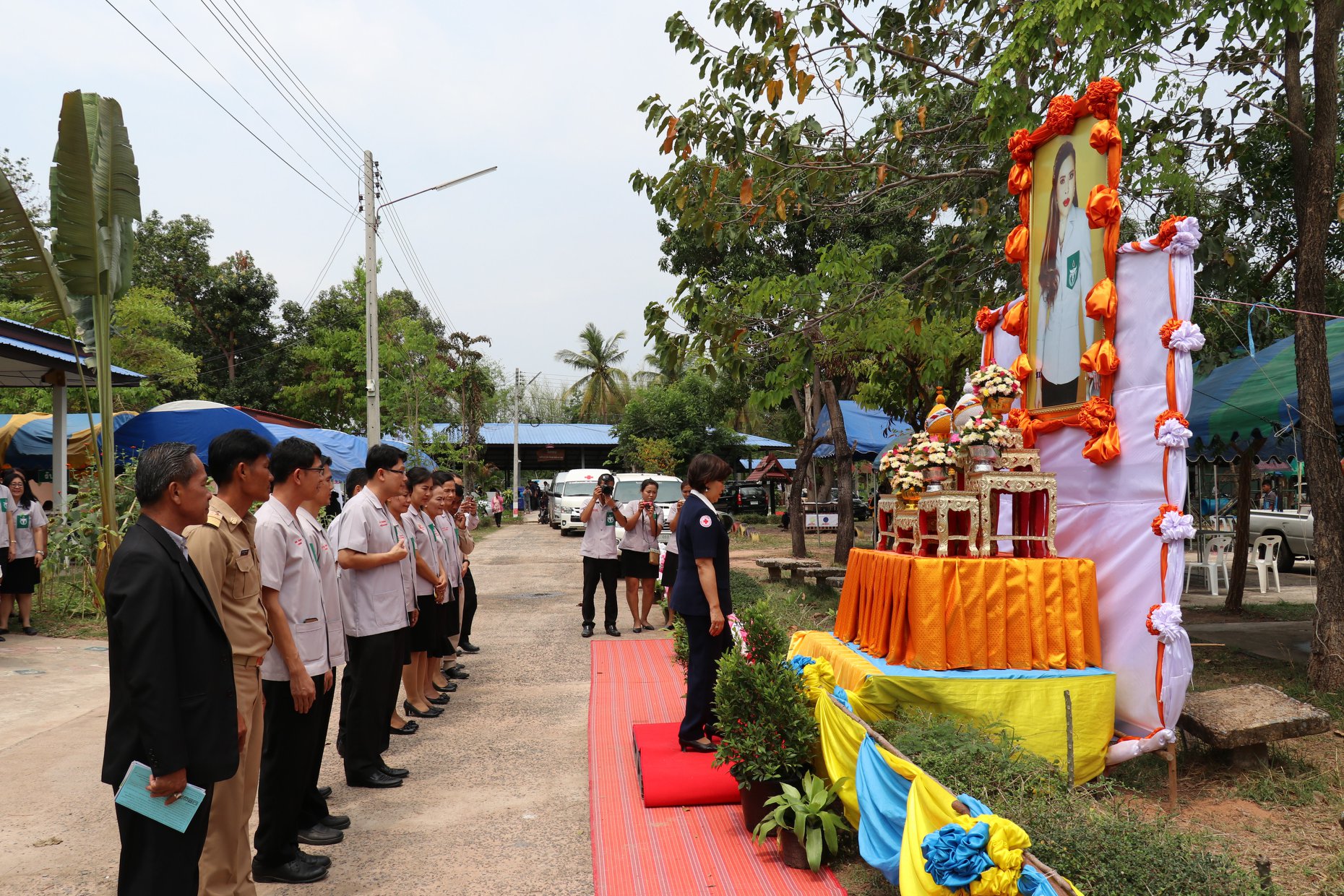 21 มีนาคม 2561  โครงการปกป้องและเชิดชูสถาบันพระมหากษัตริย์และหน่วยบำบัดทุกข์ บำรุงสุข สร้างรอยยิ้มให้ประชาชนจังหวัดมหาสารคาม (จังหวัดเคลื่อนที่) ประจำปีงบประมาณ 2561 ณ โรงเรียนชุมชนบ้านดงบัง ตำบลดงบัง อำเภอนาดูน จังหวัดมหาสารคาม