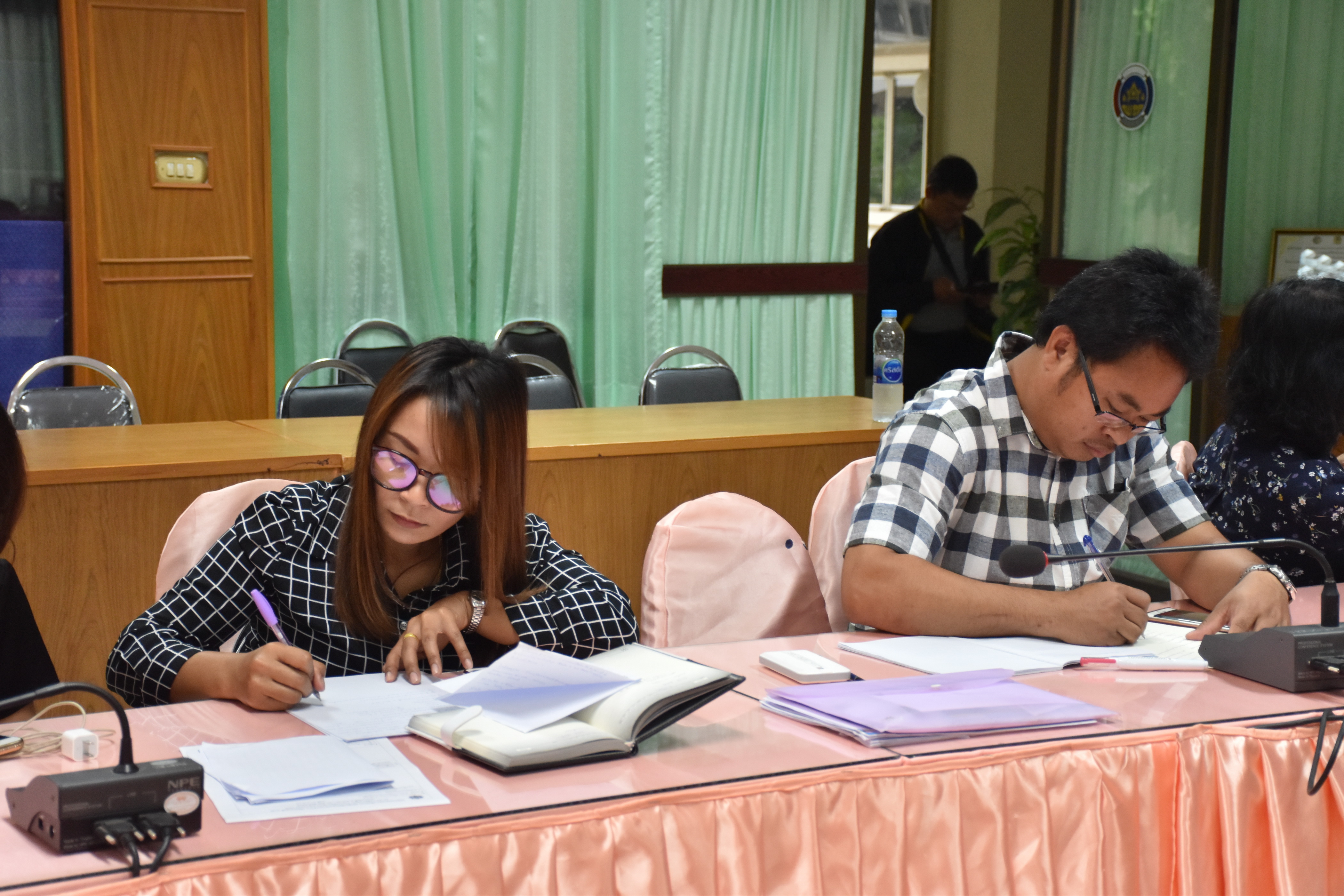 9 มีนาคม 2561 การประชุมเตรียมความพร้อมในการจัดทำงบประมาณรายจ่ายเพิ่มเติม ประจำปีงบประมาณ พ.ศ.2561 โครงการชุมชนท่องเที่ยว OTOP นวัตวิถี ผ่านระบบ TV พช. (Video Conference)