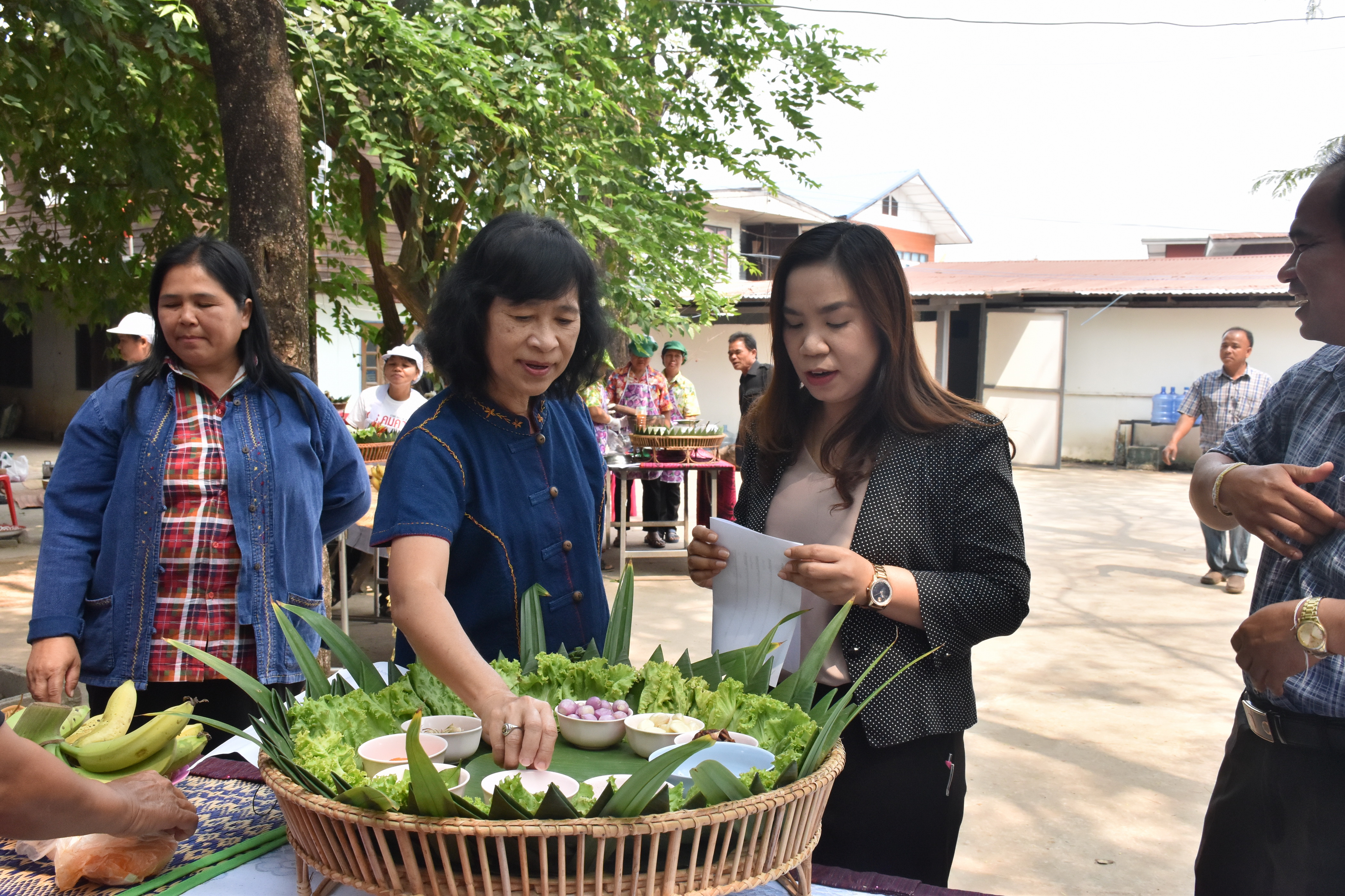 13 มีนาคม 2561 งาน “เปิดไหปลาแดกทองคำ” ภายใต้โครงการ 9101 ตามรอยเท้าพ่อภายใต้ร่มพระบารมี ณ ศูนย์เรียนรู้ชุมชนต้นแบบเศรษฐกิจพอเพียง บ้านหินปูน ตำบลเขวาใหญ่ อำเภอกันทรวิชัย จังหวัดมหาสารคาม
