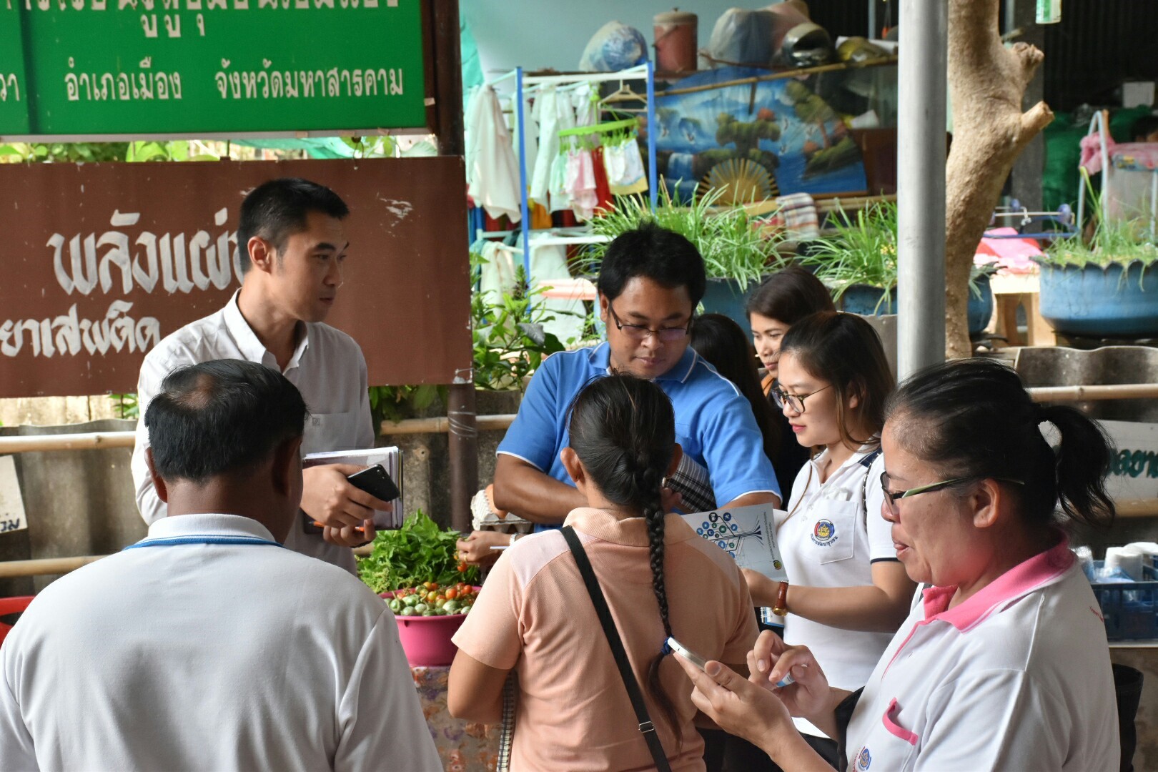 6 มีนาคม 2561 เวทีสร้างความเข้าใจแนวทางการดำเนินงานส่งเสริมช่องทางการตลาดรูปแบบกระดานสินค้า สำหรับศูนย์สาธิตการตลาดนำร่องในพื้นที่