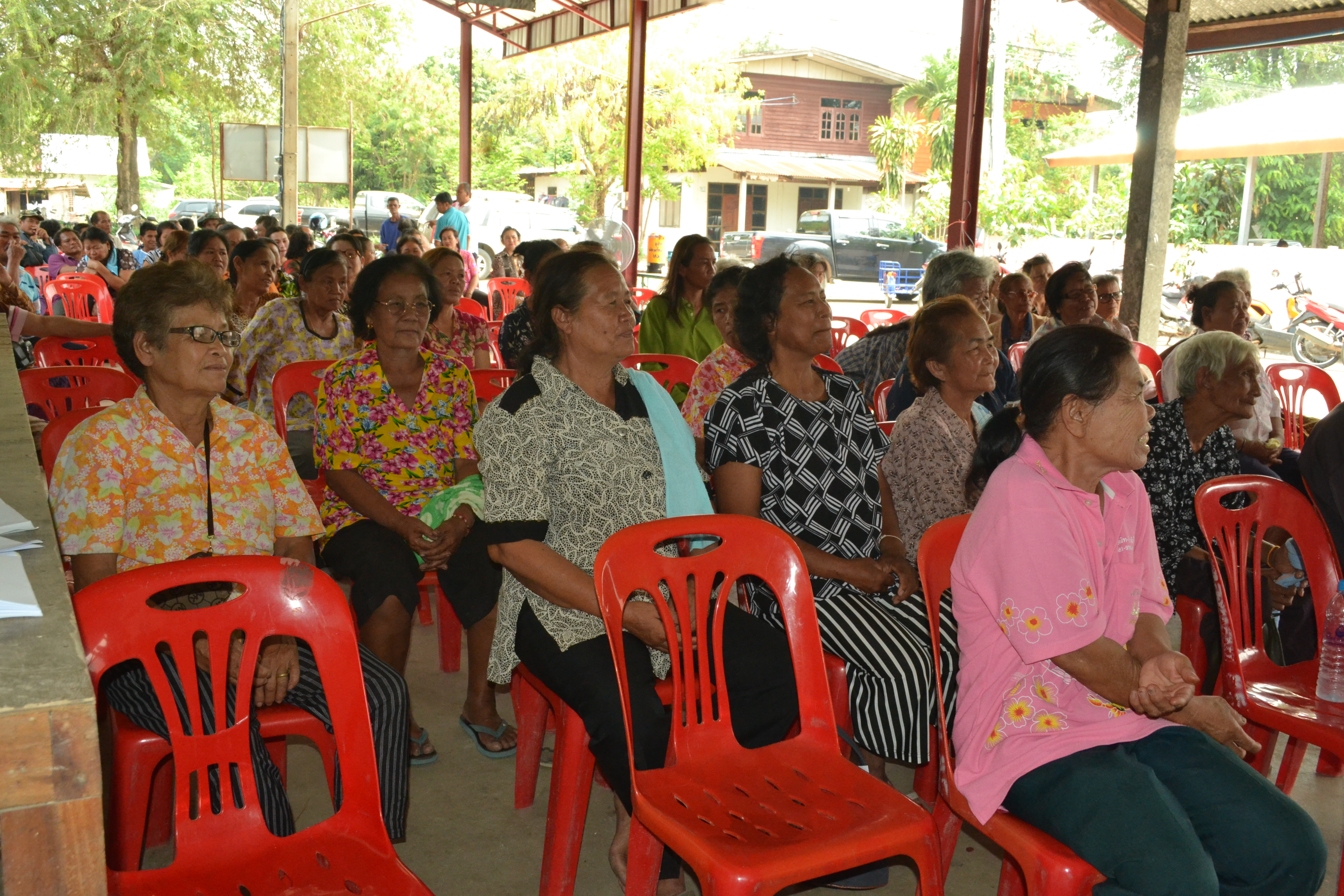 5 เมษายน 2561 การติดตามการดำเนินงานการขับเคลื่อนโครงการไทยนิยมยั่งยืน ระดับอำเภอและตำบล อำเภอพยัคฆภูมิพิสัย จังหวัดมหาสารคาม เวทีที่ 2