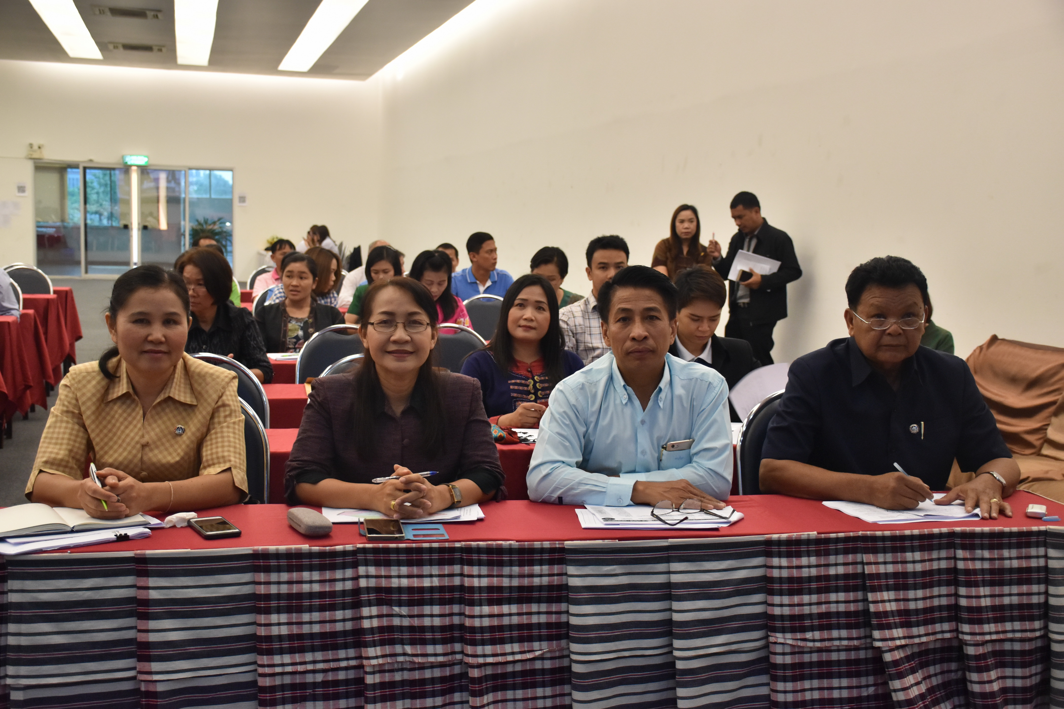 4 เมษายน 2561 โครงการประชุมปฏิบัติการเสริมสมรรถะเจ้าหน้าที่พัฒนาชุมชน ประจำปีงบประมาณ พ.ศ.2561