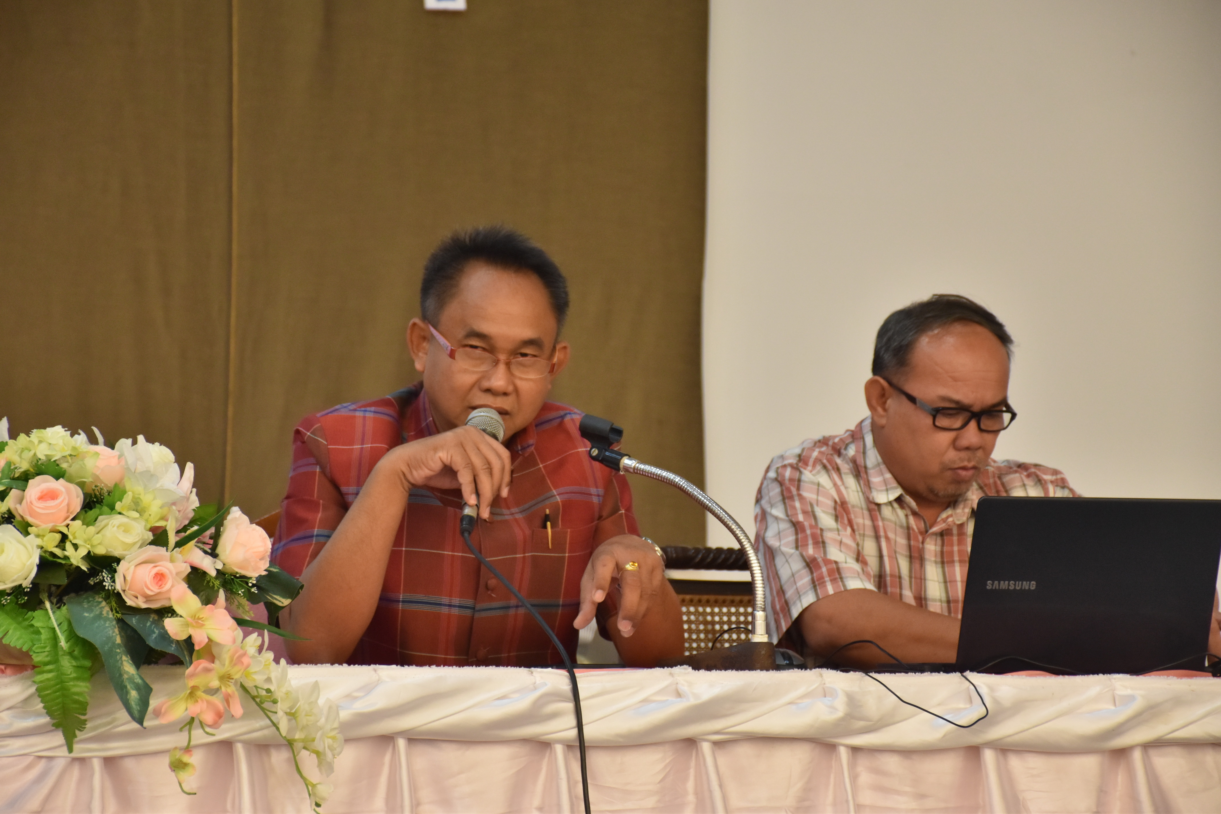 4 เมษายน 2561 โครงการประชุมปฏิบัติการเสริมสมรรถะเจ้าหน้าที่พัฒนาชุมชน ประจำปีงบประมาณ พ.ศ.2561