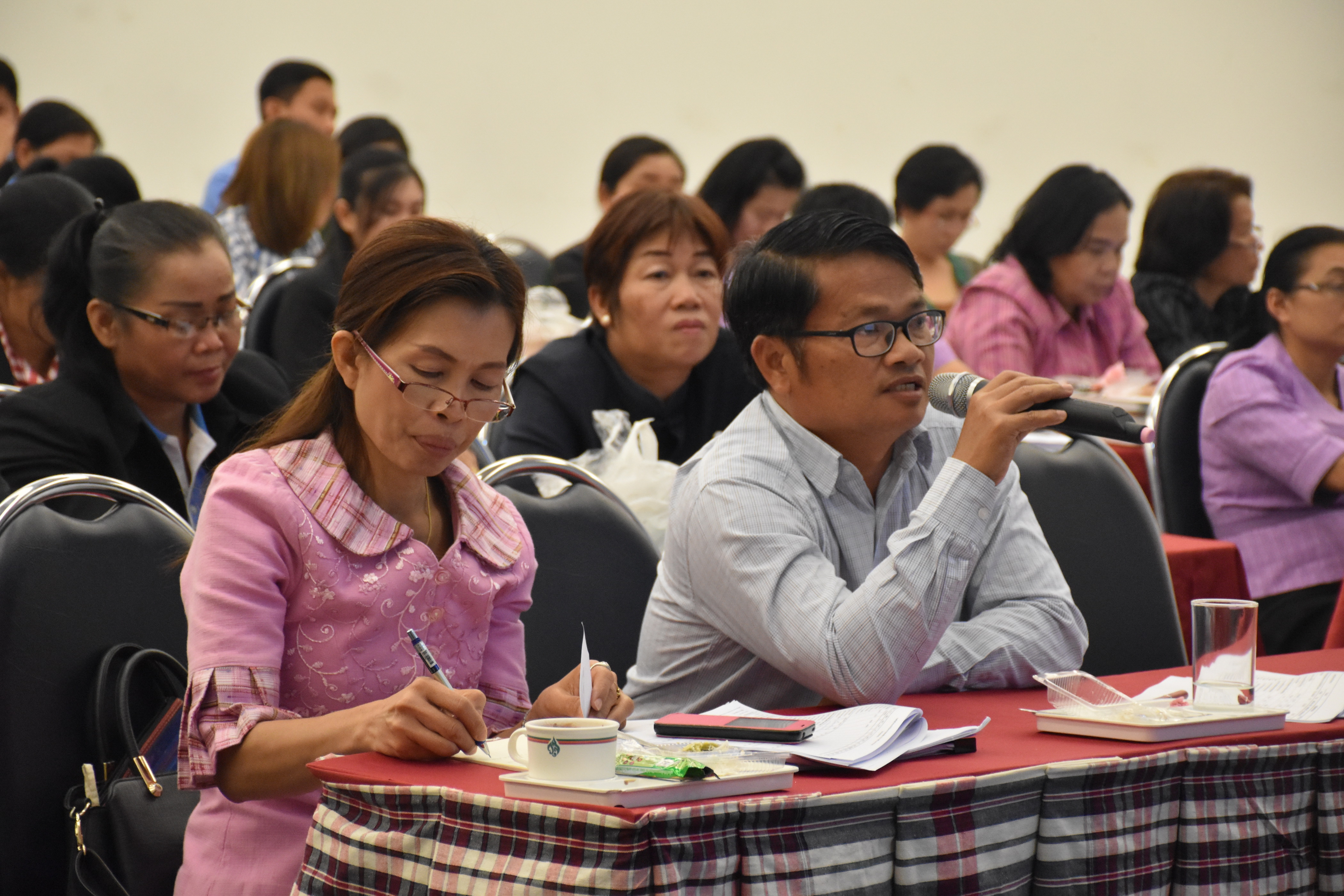 4 เมษายน 2561 โครงการประชุมปฏิบัติการเสริมสมรรถะเจ้าหน้าที่พัฒนาชุมชน ประจำปีงบประมาณ พ.ศ.2561