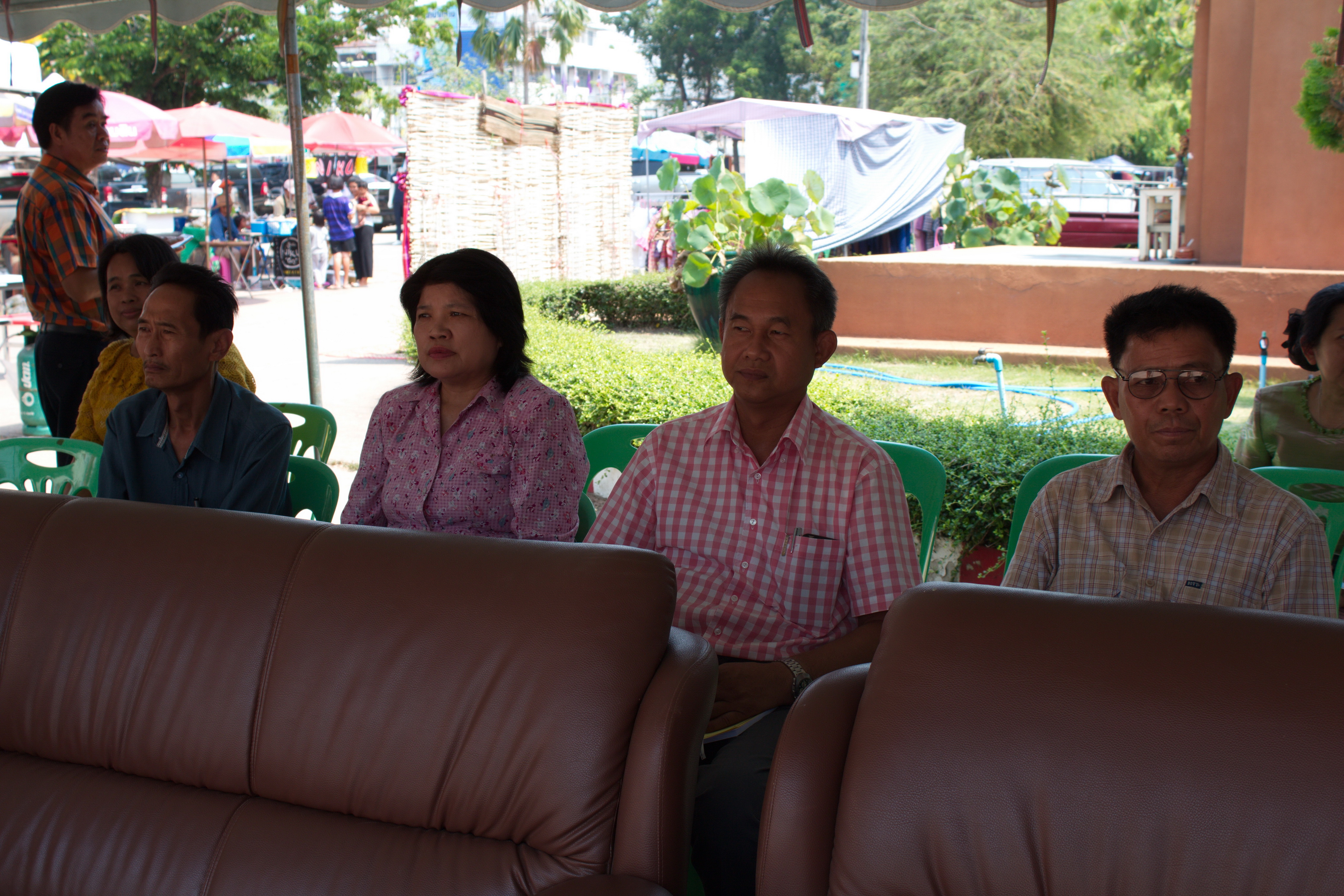 24 เมษายน 2561 พิธีเปิดงาน “สตรีโกสุมพิสัยรวมพลังขับเคลื่อนเศรษฐกิจชุมชน” ณ ที่ว่าการอำเภอโกสุมพิสัย จังหวัดมหาสารคาม