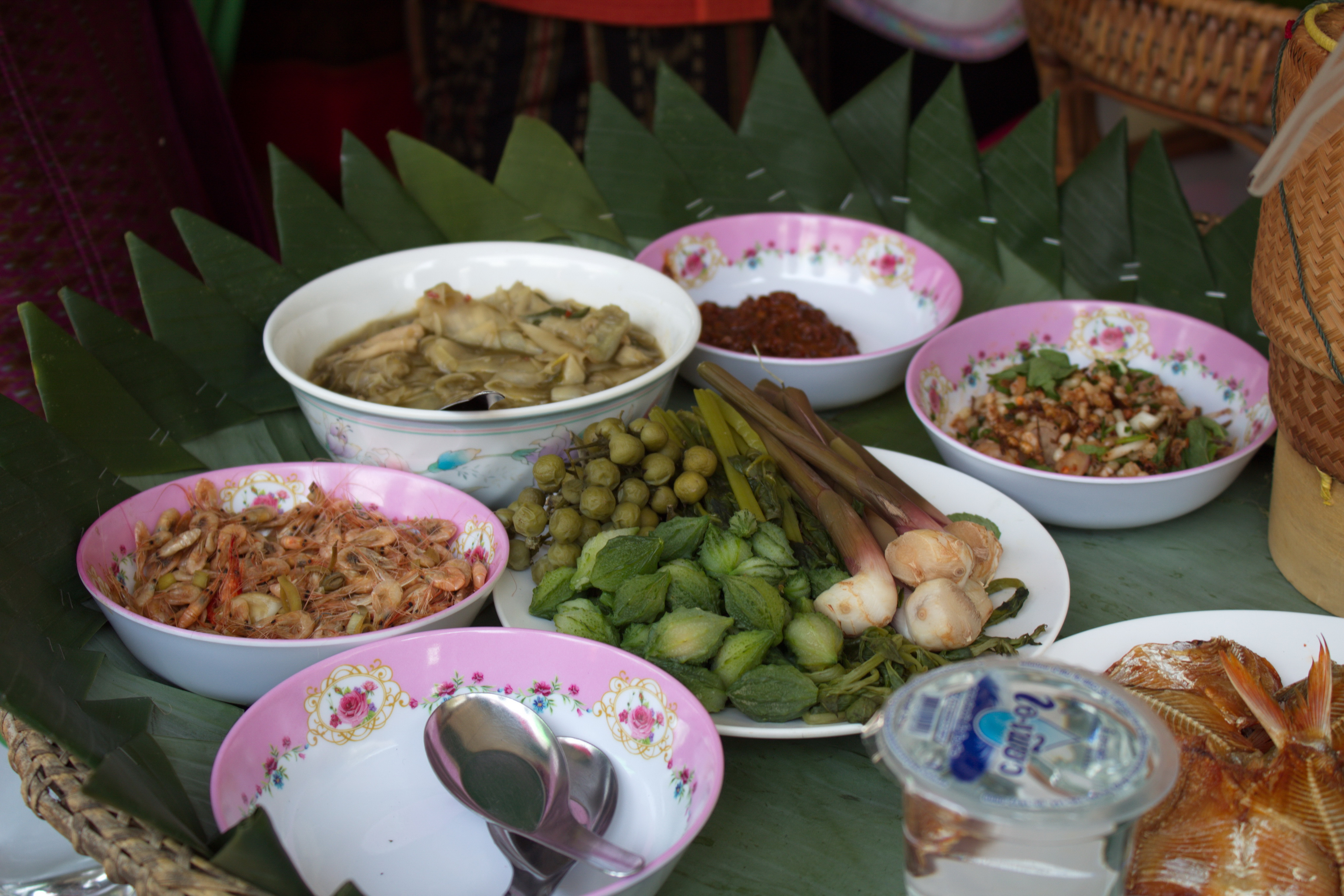 24 เมษายน 2561 พิธีเปิดงาน “สตรีโกสุมพิสัยรวมพลังขับเคลื่อนเศรษฐกิจชุมชน” ณ ที่ว่าการอำเภอโกสุมพิสัย จังหวัดมหาสารคาม