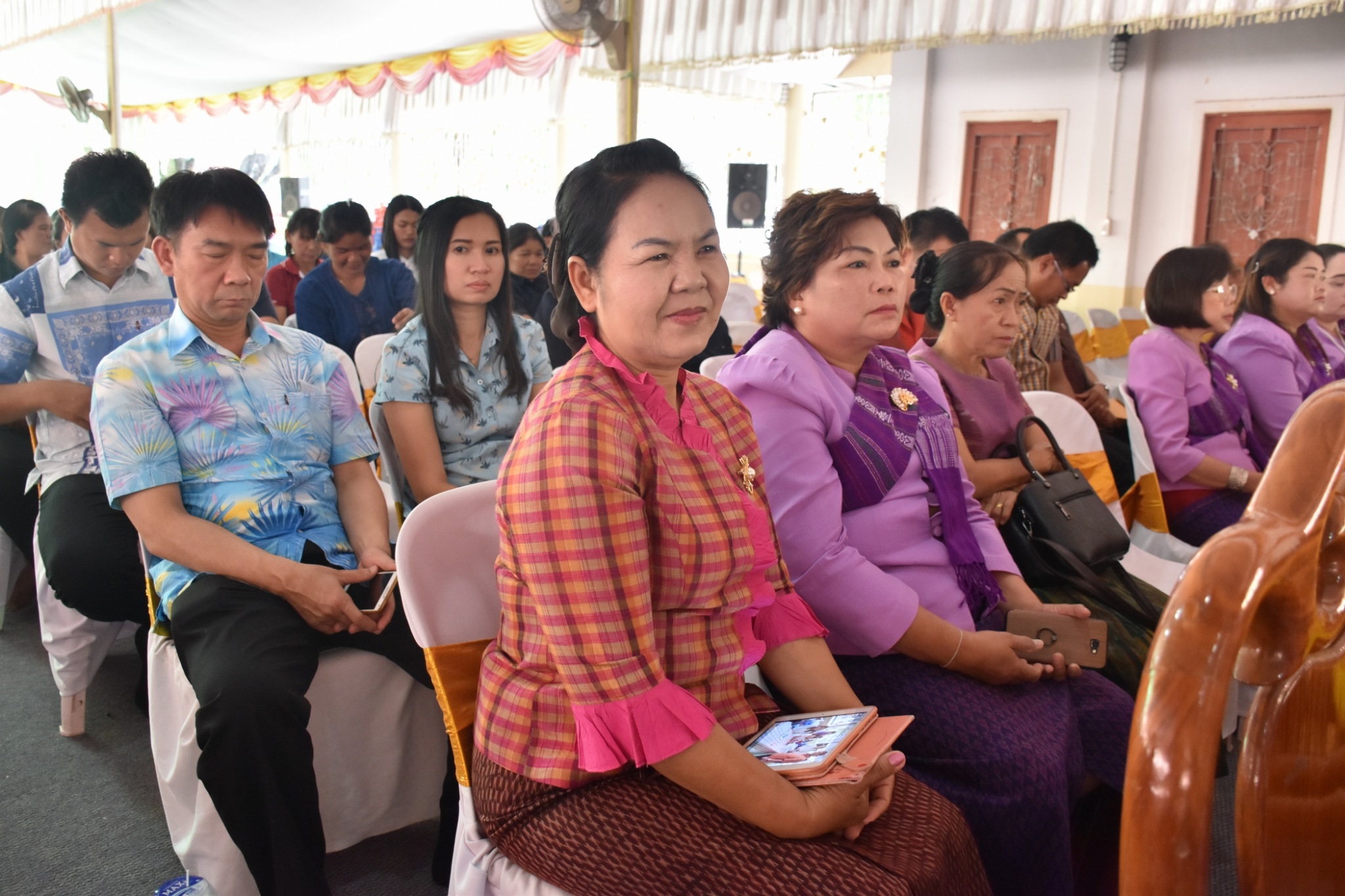 พิธีทอดผ้าป่ามหากุศลสมทบกองทุนพัฒนาเด็กชนบท ในพระราชูปถัมภ์สมเด็จพระเทพรัตนราชสุดาฯ สยามบรมราชกุมารี ประจำปี 2561 จังหวัดมหาสารคาม