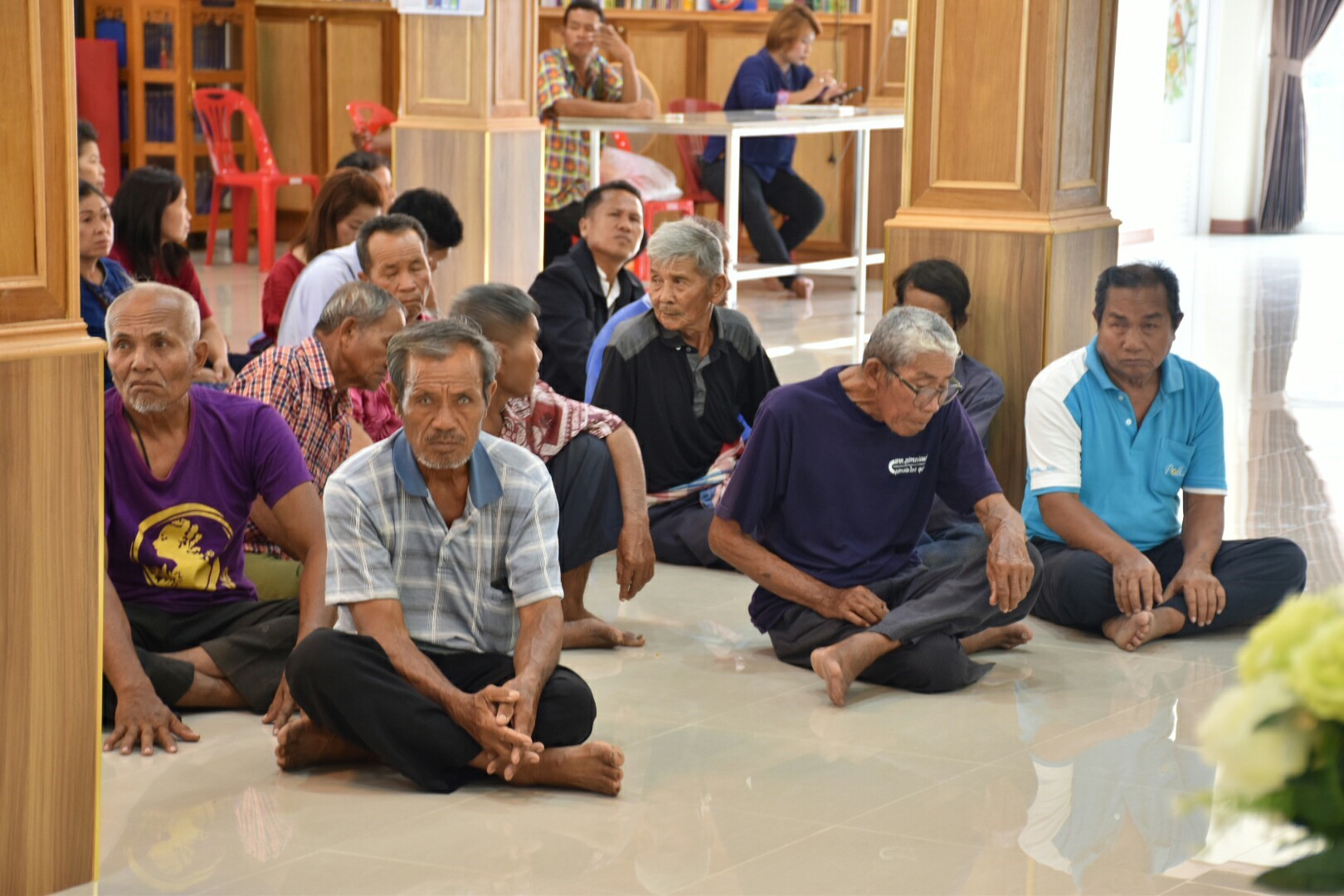 24 พฤษภาคม 2561 ผู้ตรวจราชการกระทรวงมหาดไทย ลงพื้นที่ติดตามการดำเนินงานการขับเคลื่อนการพัฒนาประเทศตามโครงการไทยนิยม ยั่งยืน เวทีที่ 4 ณ วัดโพธิ์หนองบุญชู หมู่ 17 บ้านหนองบุญชู ตำบลกู่ทอง อำเภอเชียงยืน จังหวัดมหาสารคาม