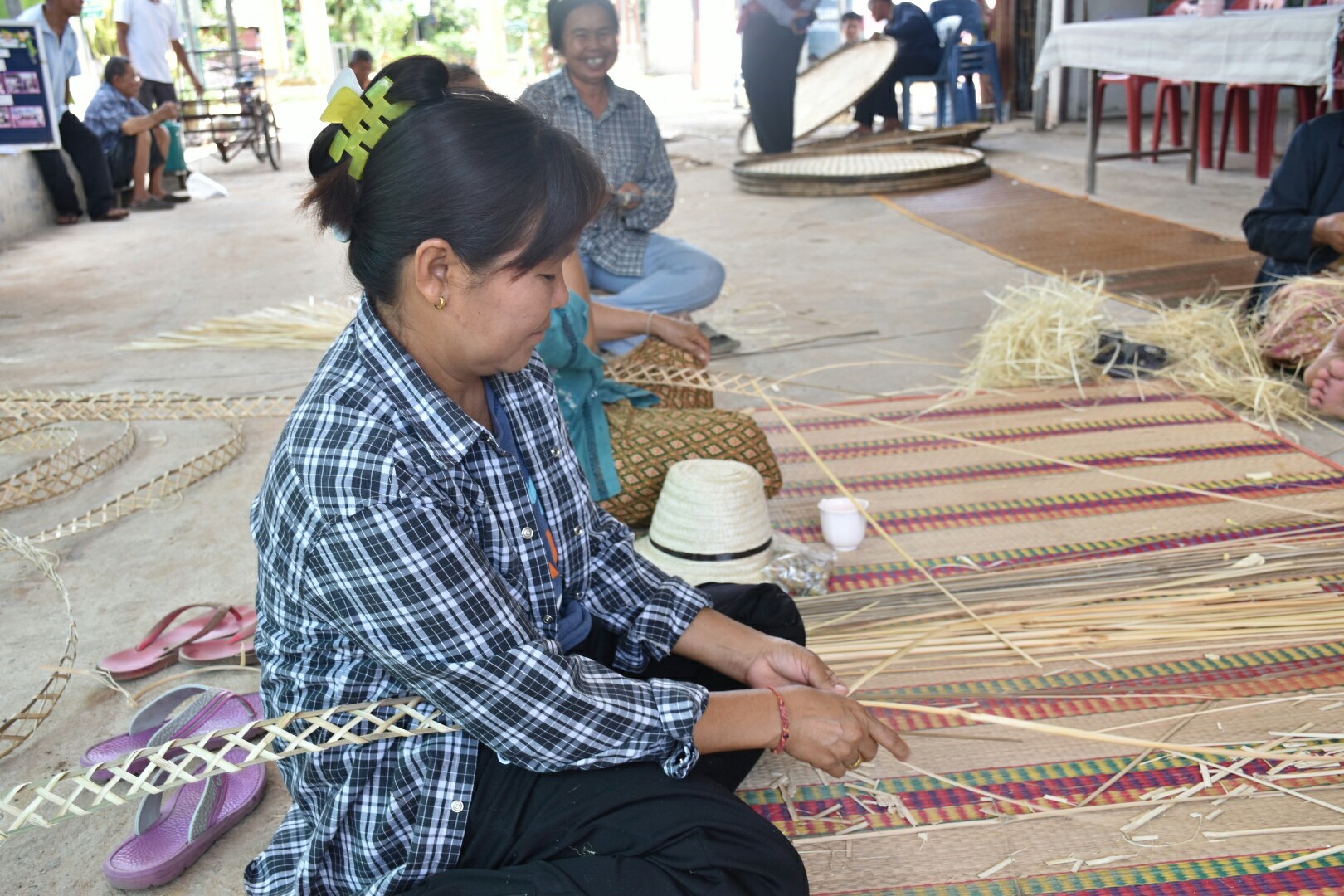 25 พฤษภาคม 2561 การตรวจเยี่ยมการดำเนินงานสารสนเทศตำบลต้นแบบเพื่อการพัฒนาคุณภาพชีวิต ตำบลหนองทุ่ม อ.วาปีปทุม และหมู่บ้านสารสนเทศต้นแบบเพื่อการพัฒนาคุณภาพชีวิต บ้านหนองเผือก หมู่ที่ 3 ตำบลหนองทุ่ม อำเภอวาปีปทุม
