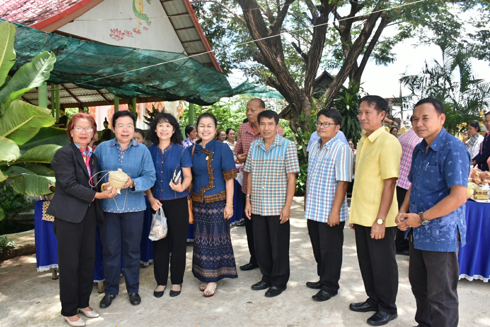 25 พฤษภาคม 2561 การตรวจเยี่ยมการดำเนินงานสารสนเทศตำบลต้นแบบเพื่อการพัฒนาคุณภาพชีวิต ตำบลหนองทุ่ม อ.วาปีปทุม และหมู่บ้านสารสนเทศต้นแบบเพื่อการพัฒนาคุณภาพชีวิต บ้านหนองเผือก หมู่ที่ 3 ตำบลหนองทุ่ม อำเภอวาปีปทุม