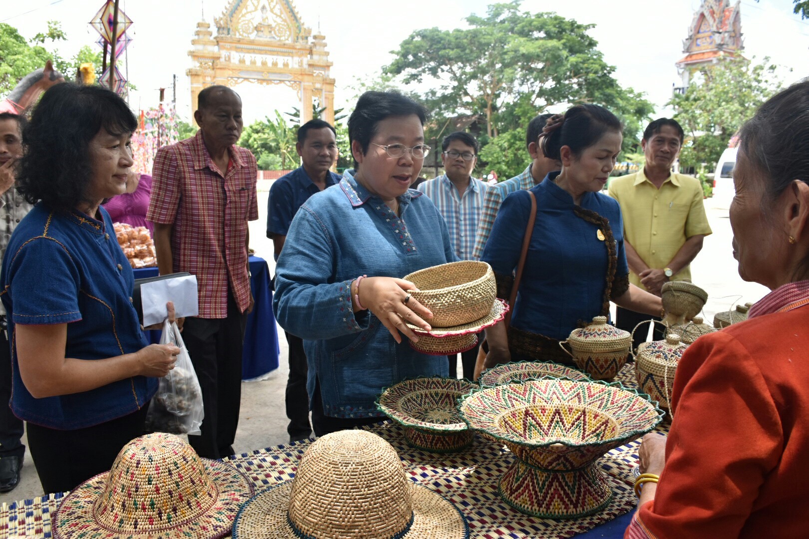 25 พฤษภาคม 2561 การตรวจเยี่ยมการดำเนินงานสารสนเทศตำบลต้นแบบเพื่อการพัฒนาคุณภาพชีวิต ตำบลหนองทุ่ม อ.วาปีปทุม และหมู่บ้านสารสนเทศต้นแบบเพื่อการพัฒนาคุณภาพชีวิต บ้านหนองเผือก หมู่ที่ 3 ตำบลหนองทุ่ม อำเภอวาปีปทุม