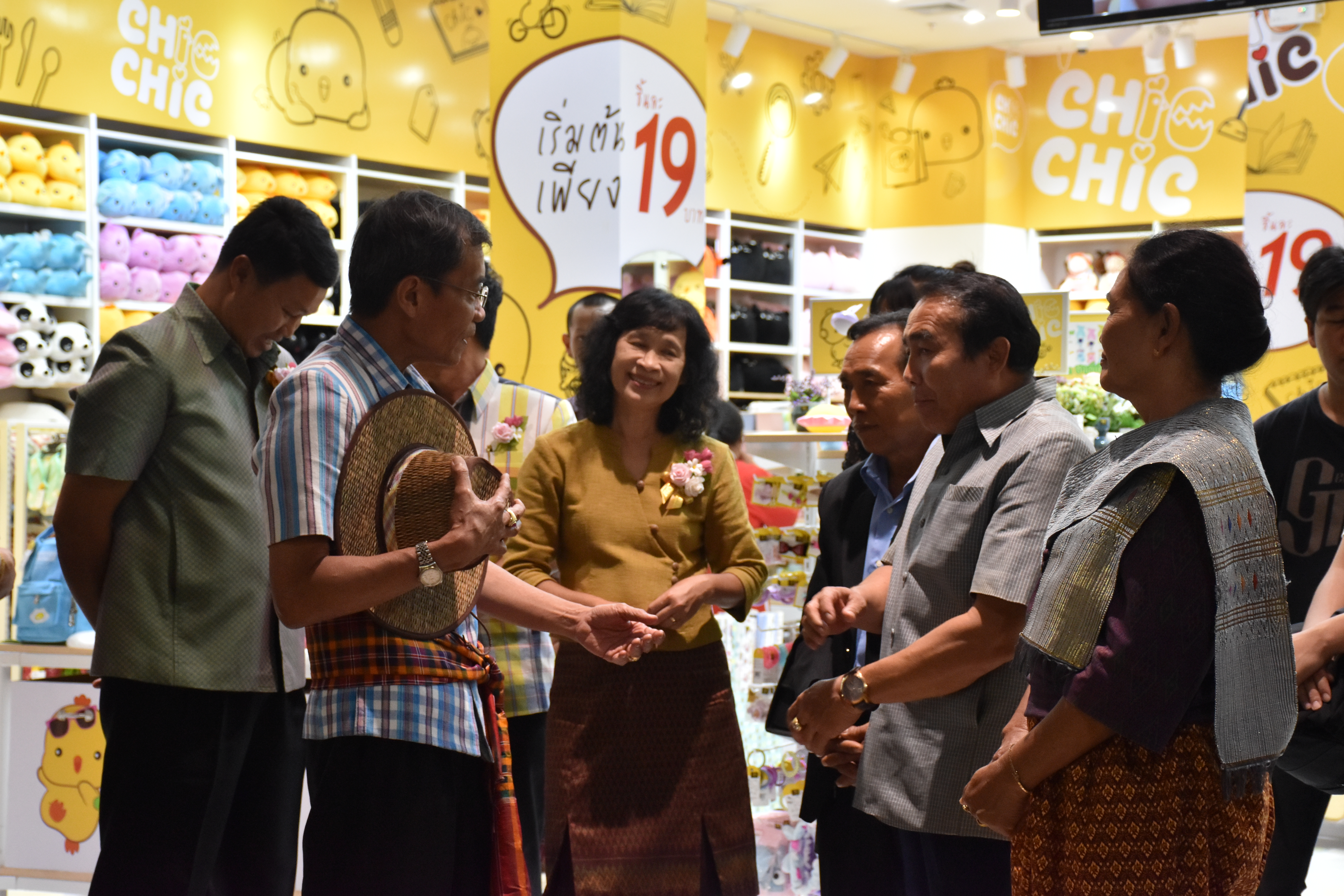 22 มิถุนายน 2561 พิธีเปิดงานการจัดแสดงนิทรรศการและผลงานหมู่บ้านท่องเที่ยวโดยชุมชน “กิจกรรมส่งเสริมช่องทางการตลาดระดับจังหวัด ” ตามโครงการยกระดับการท่องเที่ยวทางวัฒนธรรมครบวงจร