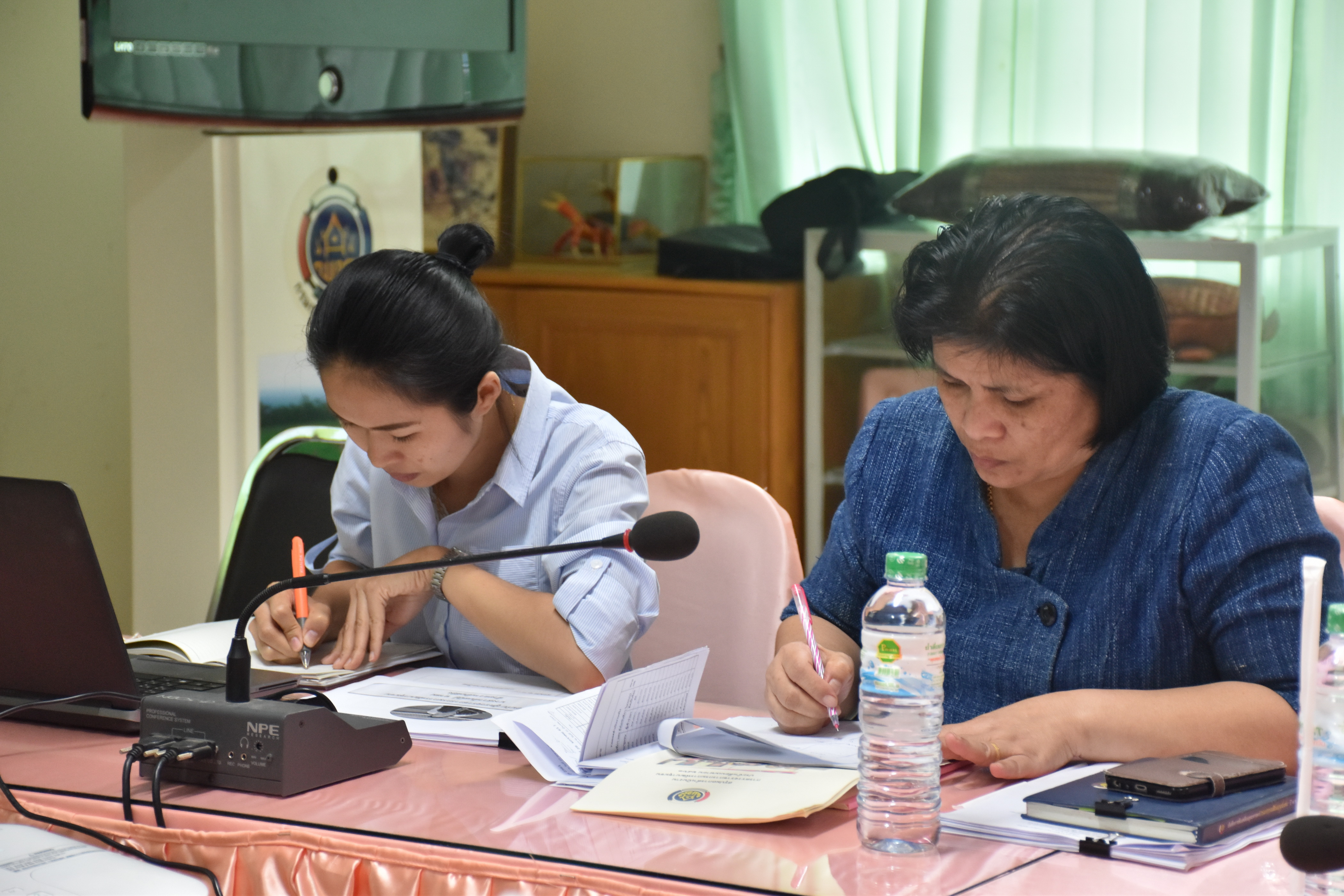 4 พฤษภาคม 2561 การติดตามผลการดำเนินงานตามนโยบายของรัฐบาล กระทรวงมหาดไทยการบูรณาการตามข้อสั่งการของอธิบดีและกิจกรรมตามยุทธ์ศาสตร์กรมการพัฒนาชุมชน ประจำเดือนพฤษภาคม 2561