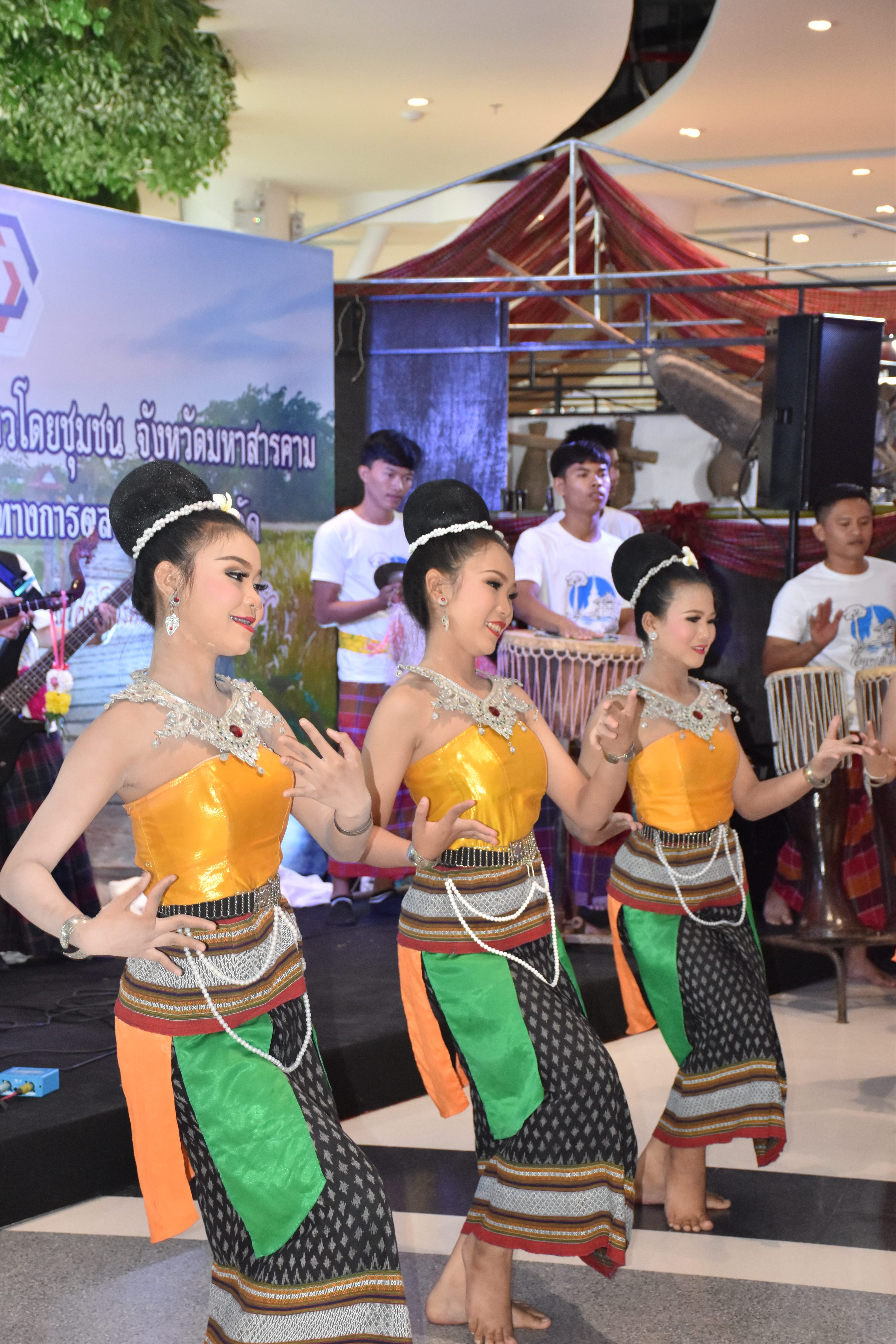 22 มิถุนายน 2561 พิธีเปิดงานการจัดแสดงนิทรรศการและผลงานหมู่บ้านท่องเที่ยวโดยชุมชน “กิจกรรมส่งเสริมช่องทางการตลาดระดับจังหวัด ” ตามโครงการยกระดับการท่องเที่ยวทางวัฒนธรรมครบวงจร