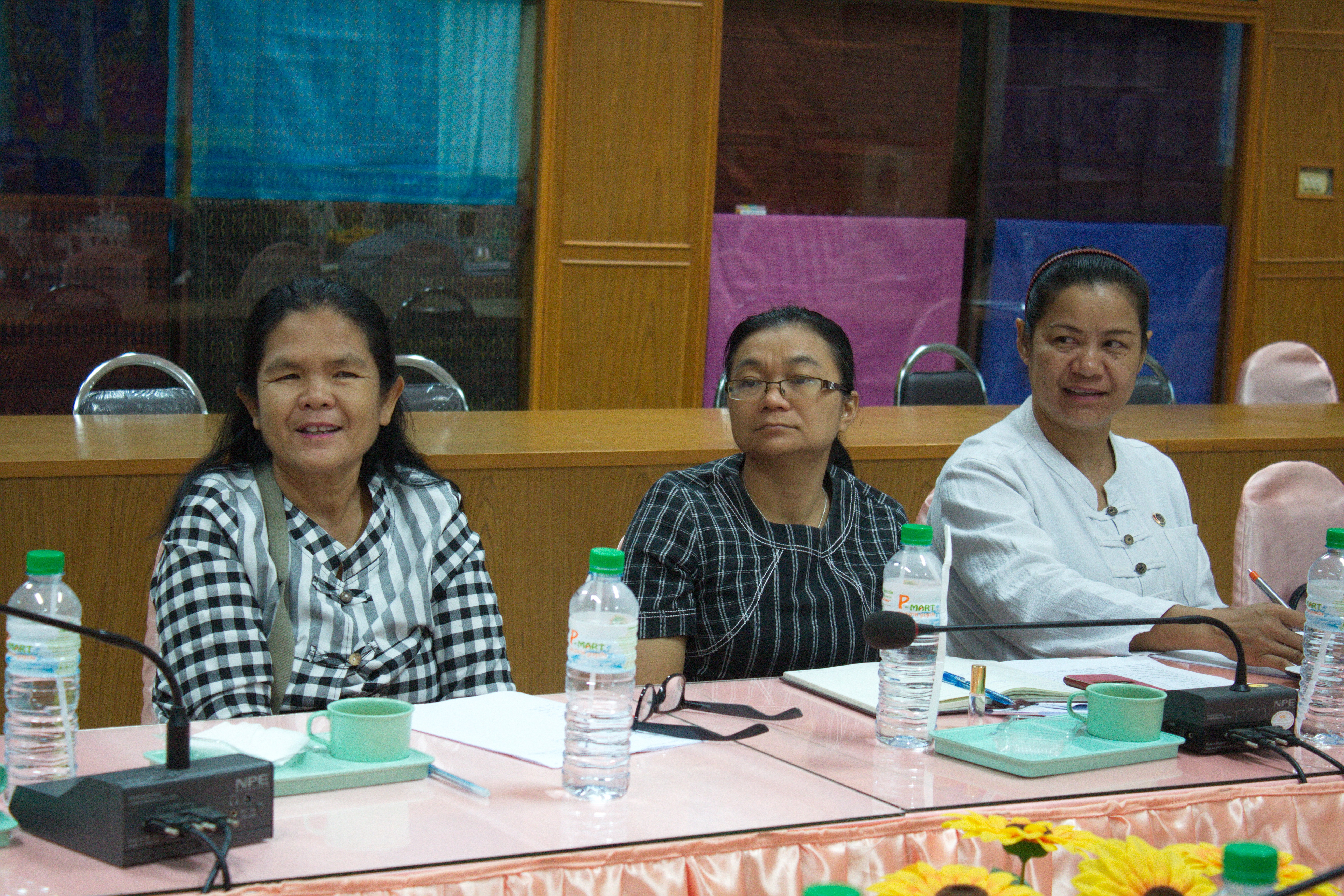 9 พฤษภาคม 2561 การประชุมการพิจารณาคัดเลือกผู้ผลิตผู้ประกอบการ OTOP เข้าร่วมจำหน่ายในงาน OTOP Midyear ปี 2018