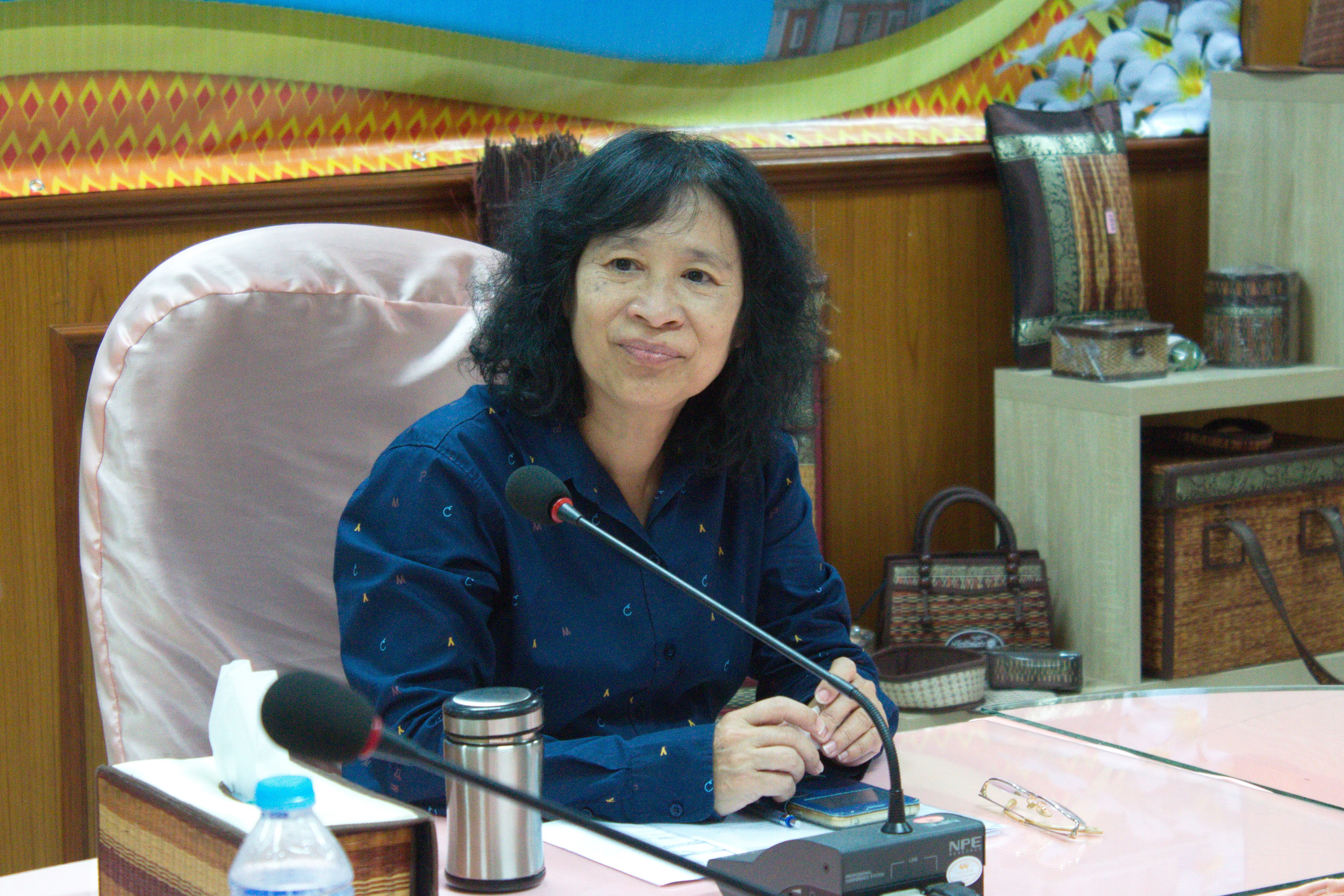 11 พฤษภาคม 2561 การประชุมเตรียมความพร้อมผู้ผลิตผู้ประกอบการ OTOP เข้าร่วมจัดแสดงและจำหน่ายผลิตภัณฑ์ไหมและสินค้า OTOP ในงาน  “มหกรรมผลิตภัณฑ์ภูมิปัญญา ร้อยแก่นสารสินธุ์ สู่สากล” ณ ศูนย์การค้าแพชชั่นช็อปปิ้ง เดสติเนชั่น อำเภอเมืองระยอง จังหวัดระยอง