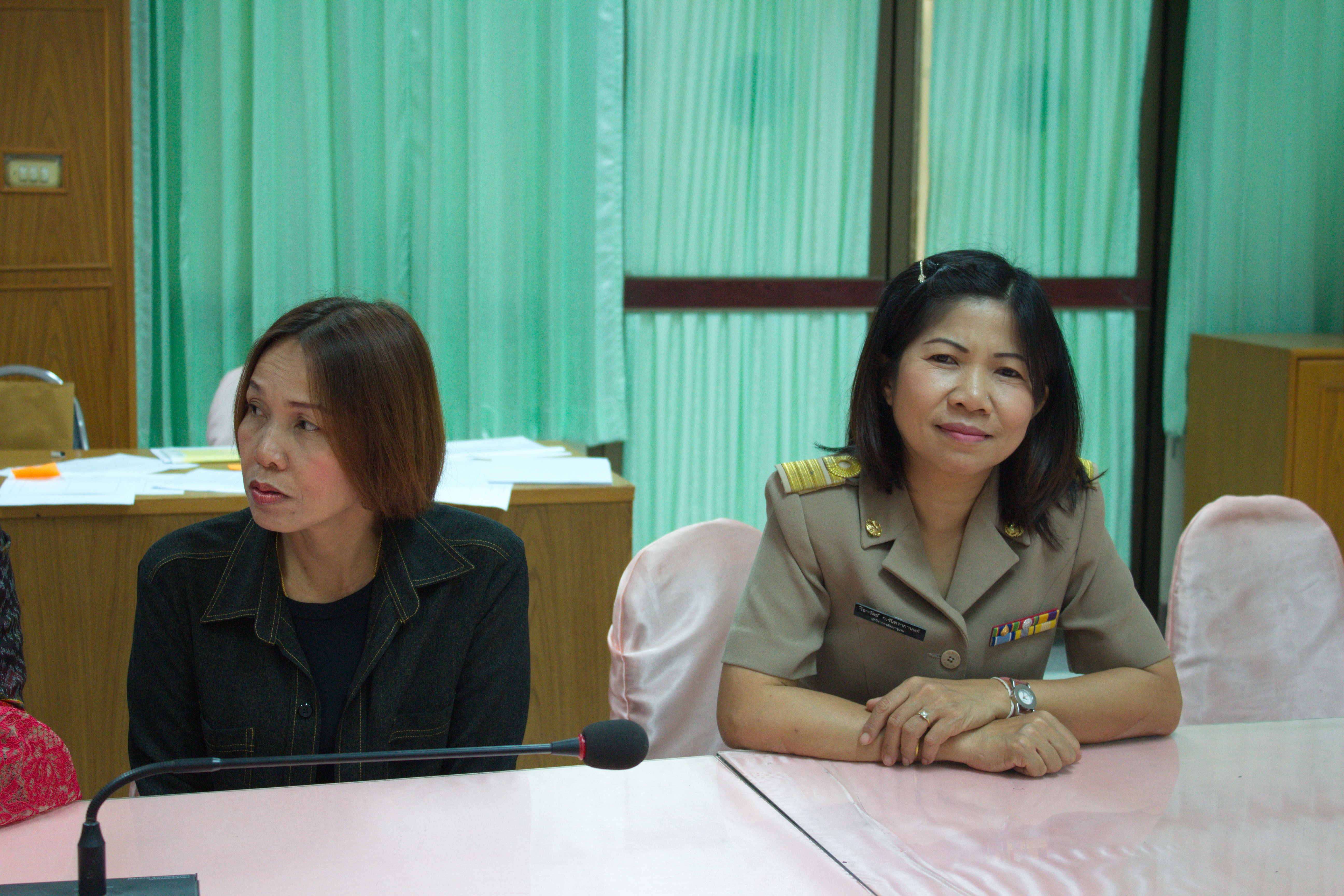 28 พฤษภาคม 2561 จัดการประกวดผ้าไหมและชุดแฟชั่นผ้าไหมกลุ่มจังหวัดภาคตะวันออกเฉียงเหนือตอนกลาง ตามโครงการยกระดับผ้าไหมสู่อนุภูมิภาคลุ่มน้ำโขง ประจำปีงบประมาณ พ.ศ.2561 ของกลุ่มจังหวัดร้อยแก่นสารสินธุ์