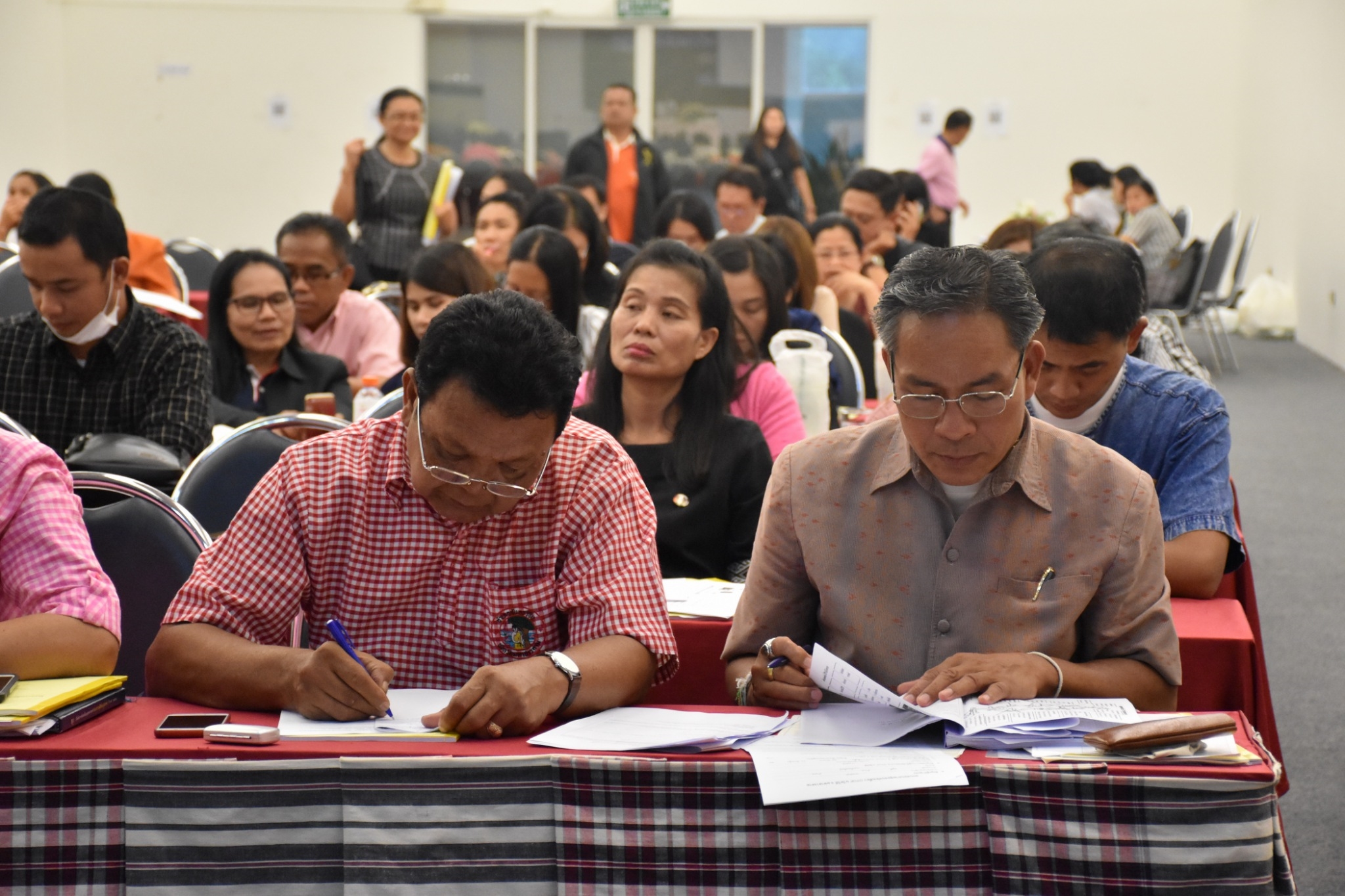 31 พฤษภาคม 2561 การประชุมสำนักงานพัฒนาชุมชนจังหวัดมหาสารคาม เพื่อขับเคลื่อนยุทธศาสตร์กรม ยุทธศาสตร์จังหวัด นโยบายรัฐบาล บูรณาการแผนการขับเคลื่อนงาน ปีงบประมาณ 2561 และแนวทางการขับเคลื่อนงานโครงการ ชุมชนท่องเที่ยว OTOP นวัตวิถี