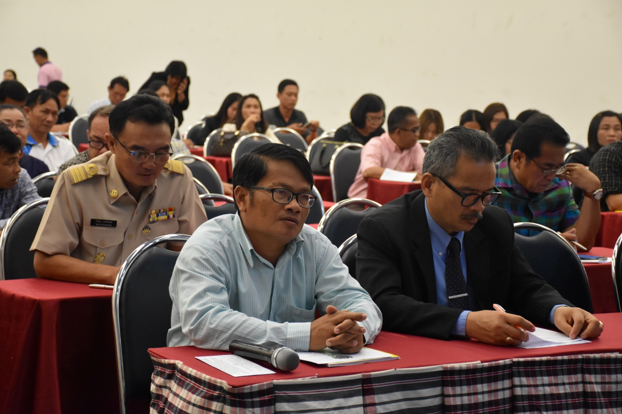 31 พฤษภาคม 2561 การประชุมสำนักงานพัฒนาชุมชนจังหวัดมหาสารคาม เพื่อขับเคลื่อนยุทธศาสตร์กรม ยุทธศาสตร์จังหวัด นโยบายรัฐบาล บูรณาการแผนการขับเคลื่อนงาน ปีงบประมาณ 2561 และแนวทางการขับเคลื่อนงานโครงการ ชุมชนท่องเที่ยว OTOP นวัตวิถี