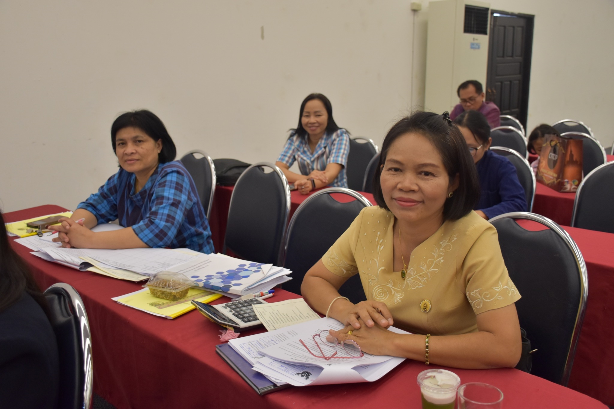 31 พฤษภาคม 2561 การประชุมสำนักงานพัฒนาชุมชนจังหวัดมหาสารคาม เพื่อขับเคลื่อนยุทธศาสตร์กรม ยุทธศาสตร์จังหวัด นโยบายรัฐบาล บูรณาการแผนการขับเคลื่อนงาน ปีงบประมาณ 2561 และแนวทางการขับเคลื่อนงานโครงการ ชุมชนท่องเที่ยว OTOP นวัตวิถี