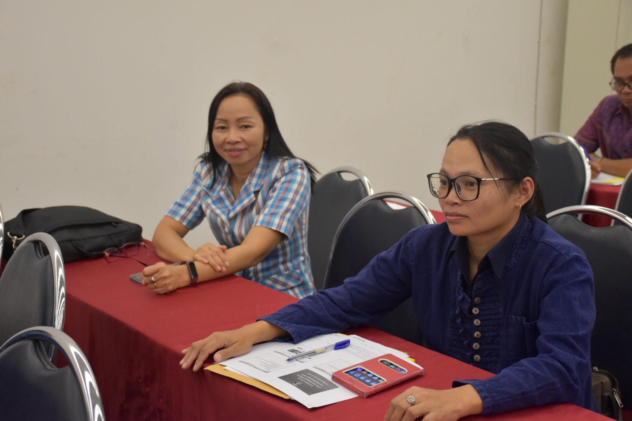 31 พฤษภาคม 2561 การประชุมสำนักงานพัฒนาชุมชนจังหวัดมหาสารคาม เพื่อขับเคลื่อนยุทธศาสตร์กรม ยุทธศาสตร์จังหวัด นโยบายรัฐบาล บูรณาการแผนการขับเคลื่อนงาน ปีงบประมาณ 2561 และแนวทางการขับเคลื่อนงานโครงการ ชุมชนท่องเที่ยว OTOP นวัตวิถี