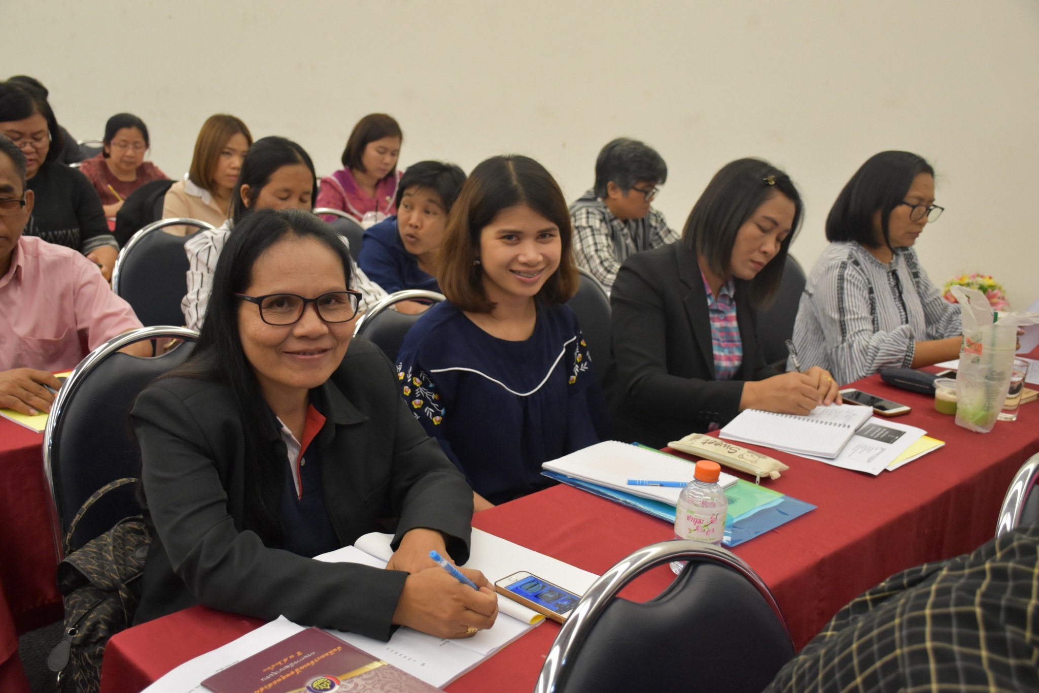 31 พฤษภาคม 2561 การประชุมสำนักงานพัฒนาชุมชนจังหวัดมหาสารคาม เพื่อขับเคลื่อนยุทธศาสตร์กรม ยุทธศาสตร์จังหวัด นโยบายรัฐบาล บูรณาการแผนการขับเคลื่อนงาน ปีงบประมาณ 2561 และแนวทางการขับเคลื่อนงานโครงการ ชุมชนท่องเที่ยว OTOP นวัตวิถี
