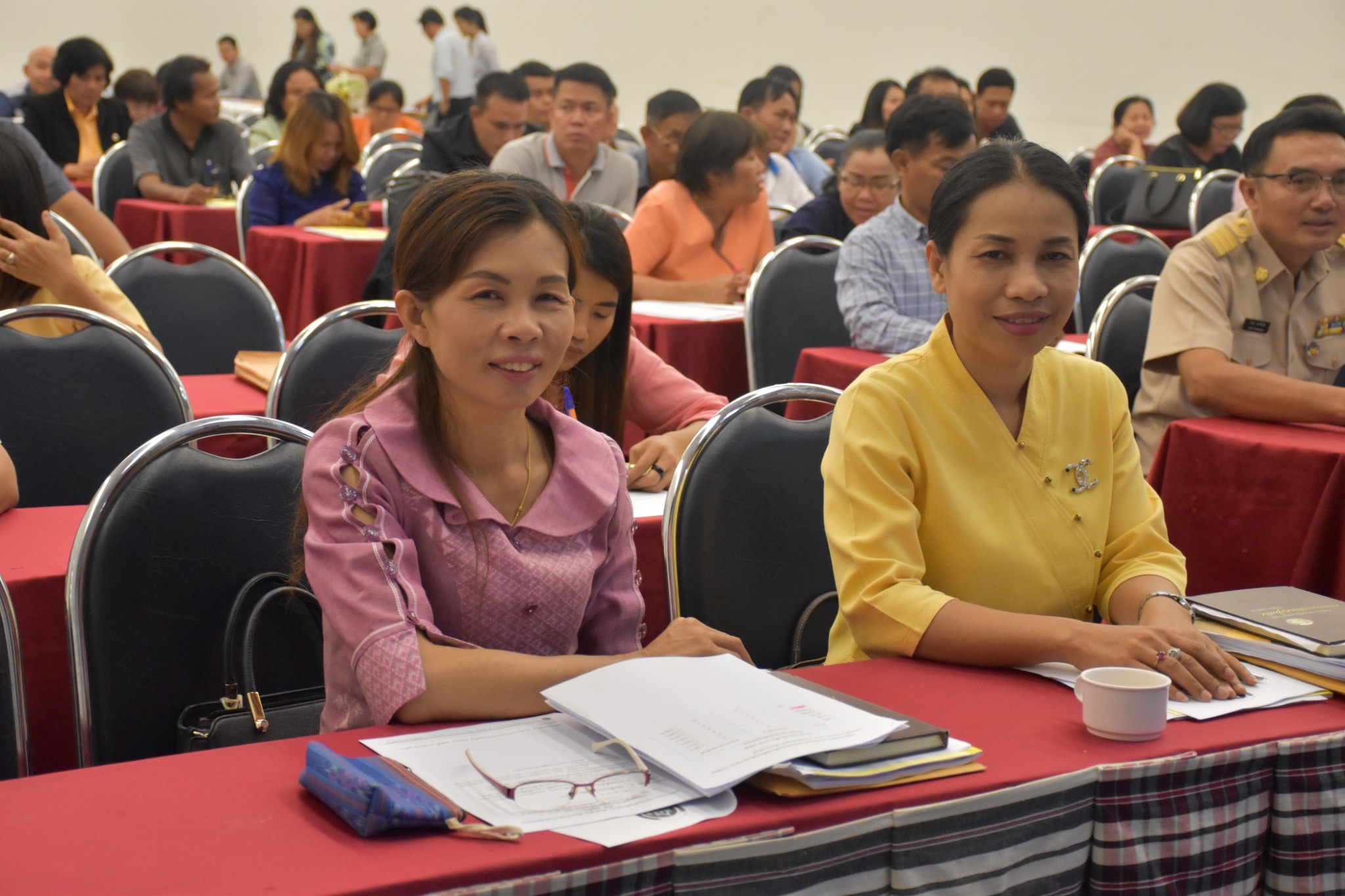 31 พฤษภาคม 2561 การประชุมสำนักงานพัฒนาชุมชนจังหวัดมหาสารคาม เพื่อขับเคลื่อนยุทธศาสตร์กรม ยุทธศาสตร์จังหวัด นโยบายรัฐบาล บูรณาการแผนการขับเคลื่อนงาน ปีงบประมาณ 2561 และแนวทางการขับเคลื่อนงานโครงการ ชุมชนท่องเที่ยว OTOP นวัตวิถี