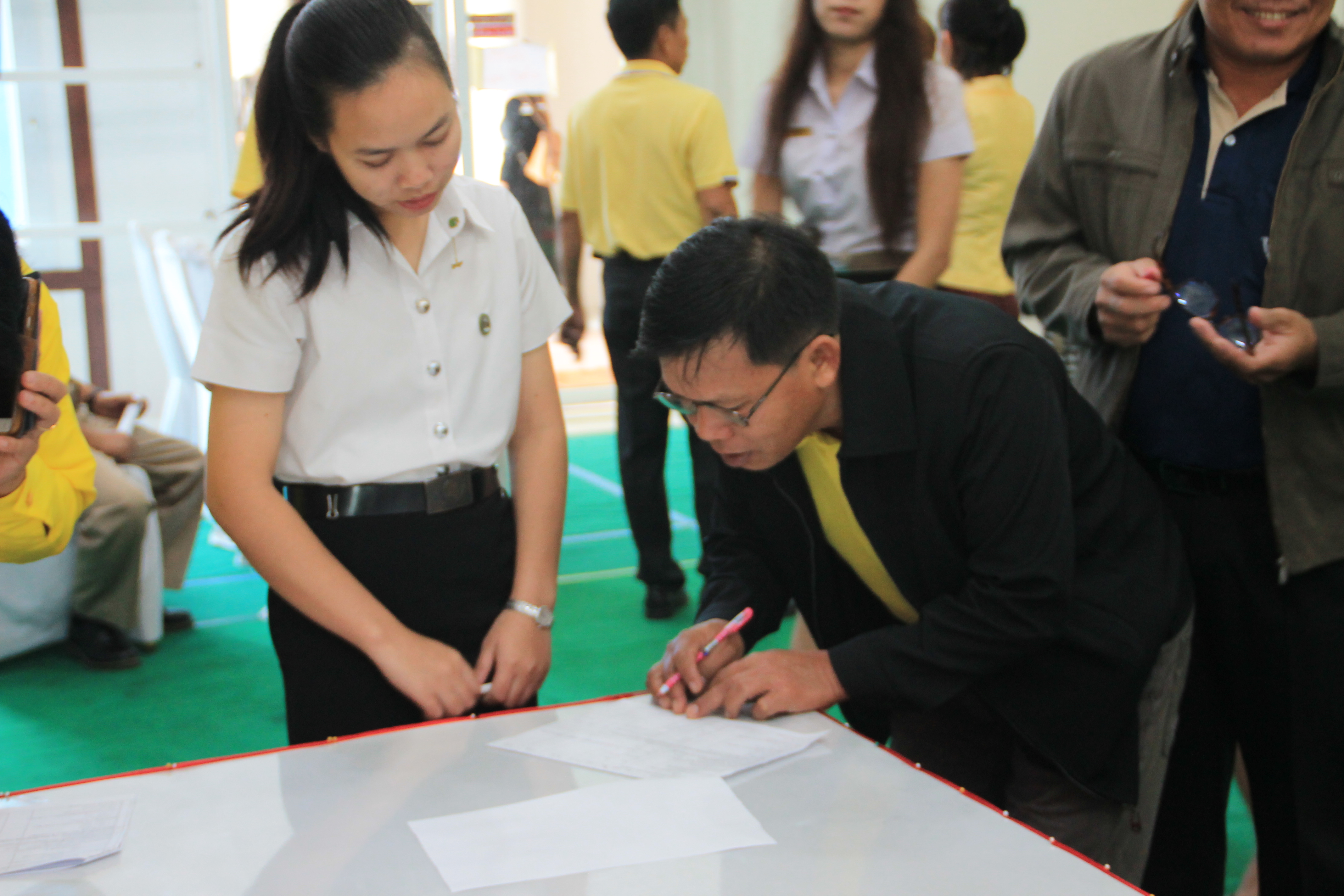 26 กรกฎาคม 2561 ประชุมคณะกรมการจังหวัดมหาสารคาม หัวหน้าส่วนราชการ และนายอำเภอ ประจำเดือนกรกฎาคม 2561 พร้อมจัดกิจกรรมมอบโล่รางวัลและประกาศเกียรติคุณ เพื่อเป็นการเชิดชูเกียรติ บุคคล กลุ่ม องค์กร ชุมชน ที่ดำเนินงานพัฒนาชุมชนดีเด่น ประจำปี 2561