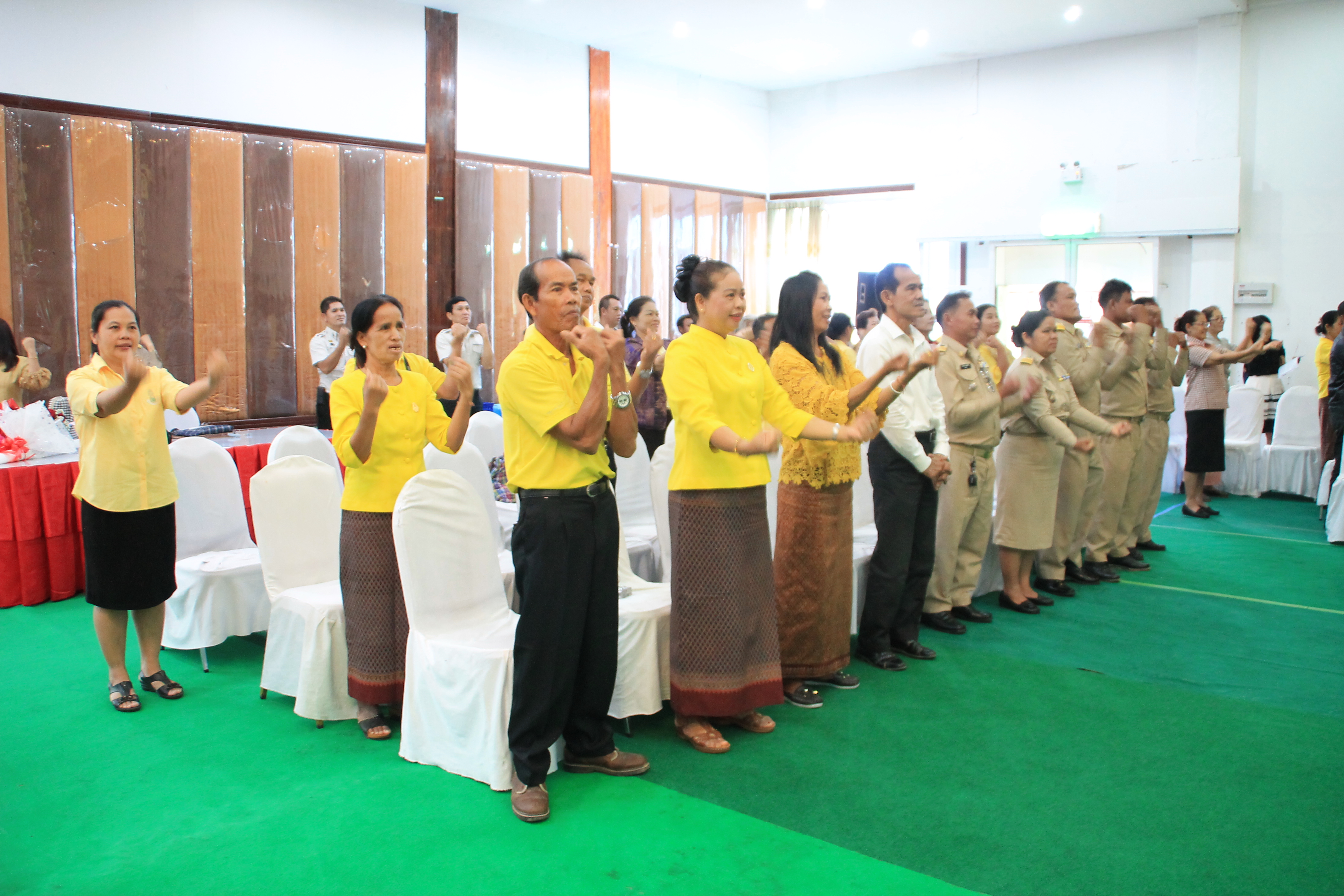 26 กรกฎาคม 2561 ประชุมคณะกรมการจังหวัดมหาสารคาม หัวหน้าส่วนราชการ และนายอำเภอ ประจำเดือนกรกฎาคม 2561 พร้อมจัดกิจกรรมมอบโล่รางวัลและประกาศเกียรติคุณ เพื่อเป็นการเชิดชูเกียรติ บุคคล กลุ่ม องค์กร ชุมชน ที่ดำเนินงานพัฒนาชุมชนดีเด่น ประจำปี 2561