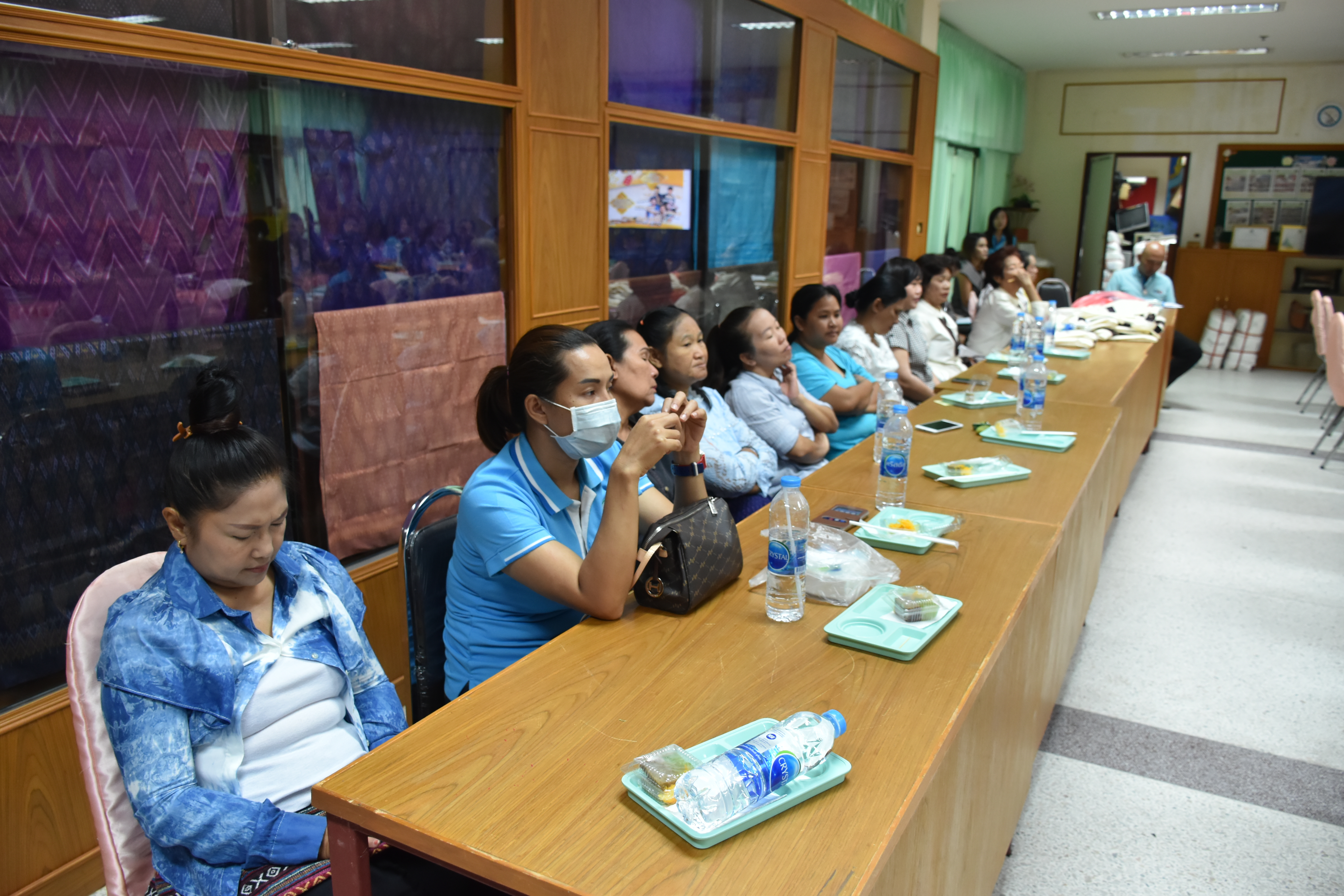 6 สิงหาคม 2561 ประชุมเตรียมความพร้อมการจัดแสดงและจำหน่ายสินค้า OTOP งาน “ชม ชิม ช้อป OTOP @ มหาสารคาม” และงาน “ศิลปาชีพ ประทีปไทย OTOP ก้าวไกล ด้วยพระบารมี ปี พ.ศ. 2561